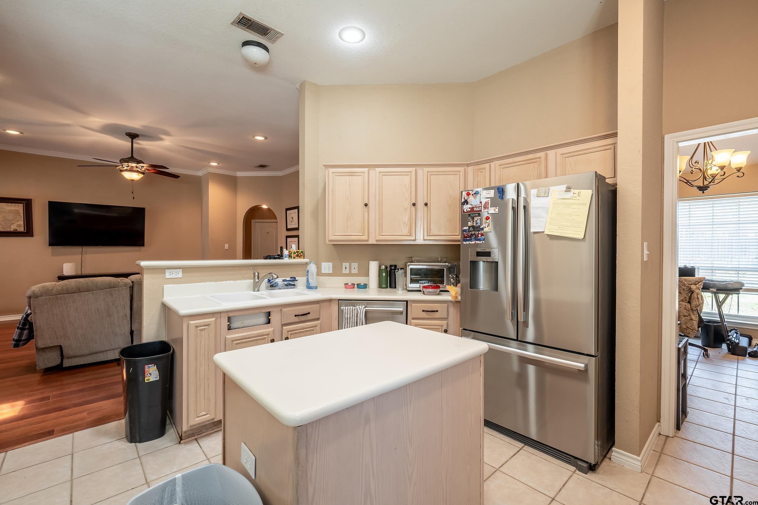 308 Amanda Ct.