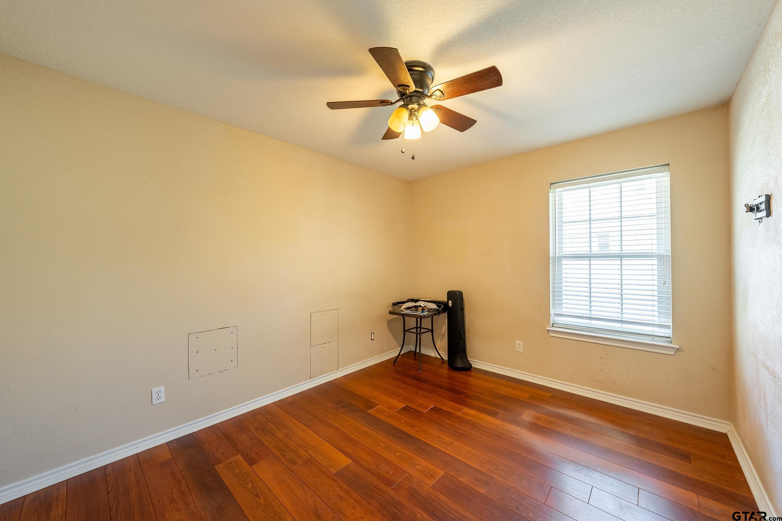 308 Amanda Ct.