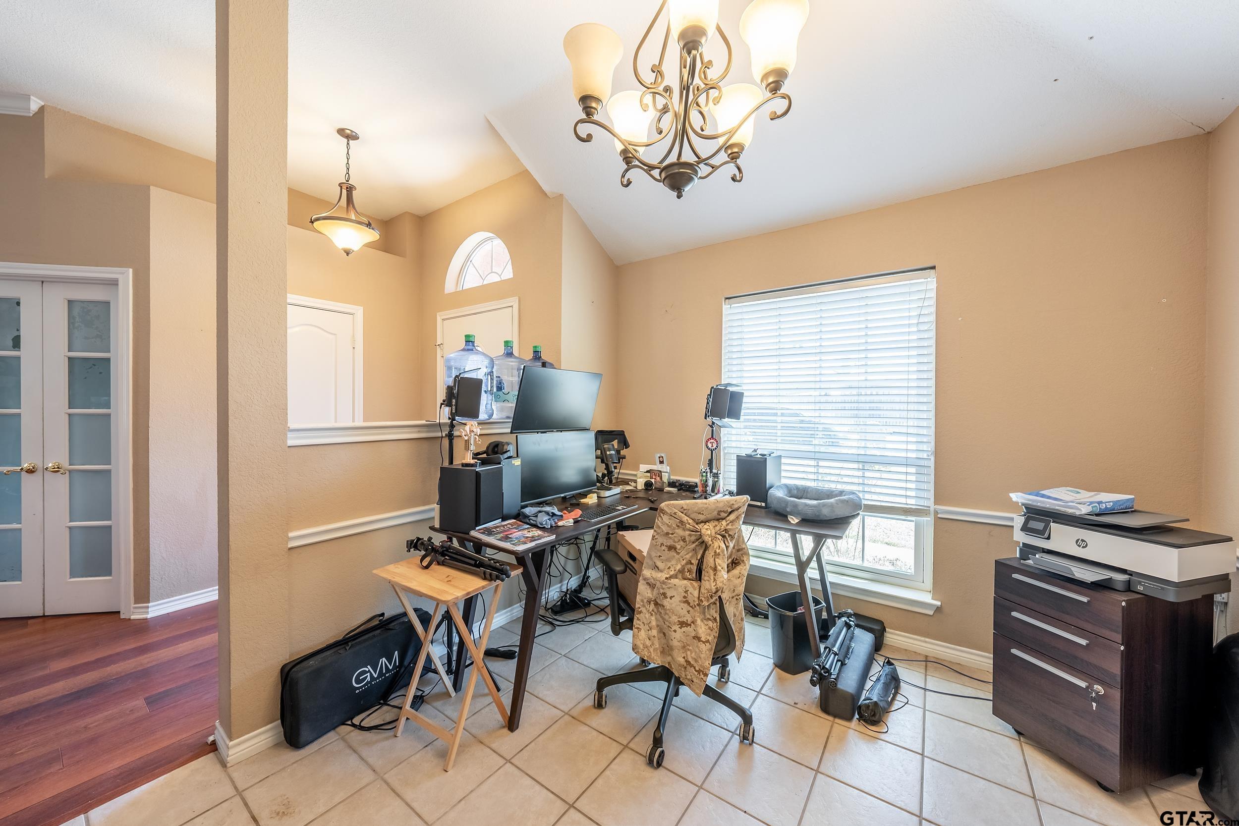 308 Amanda Ct.