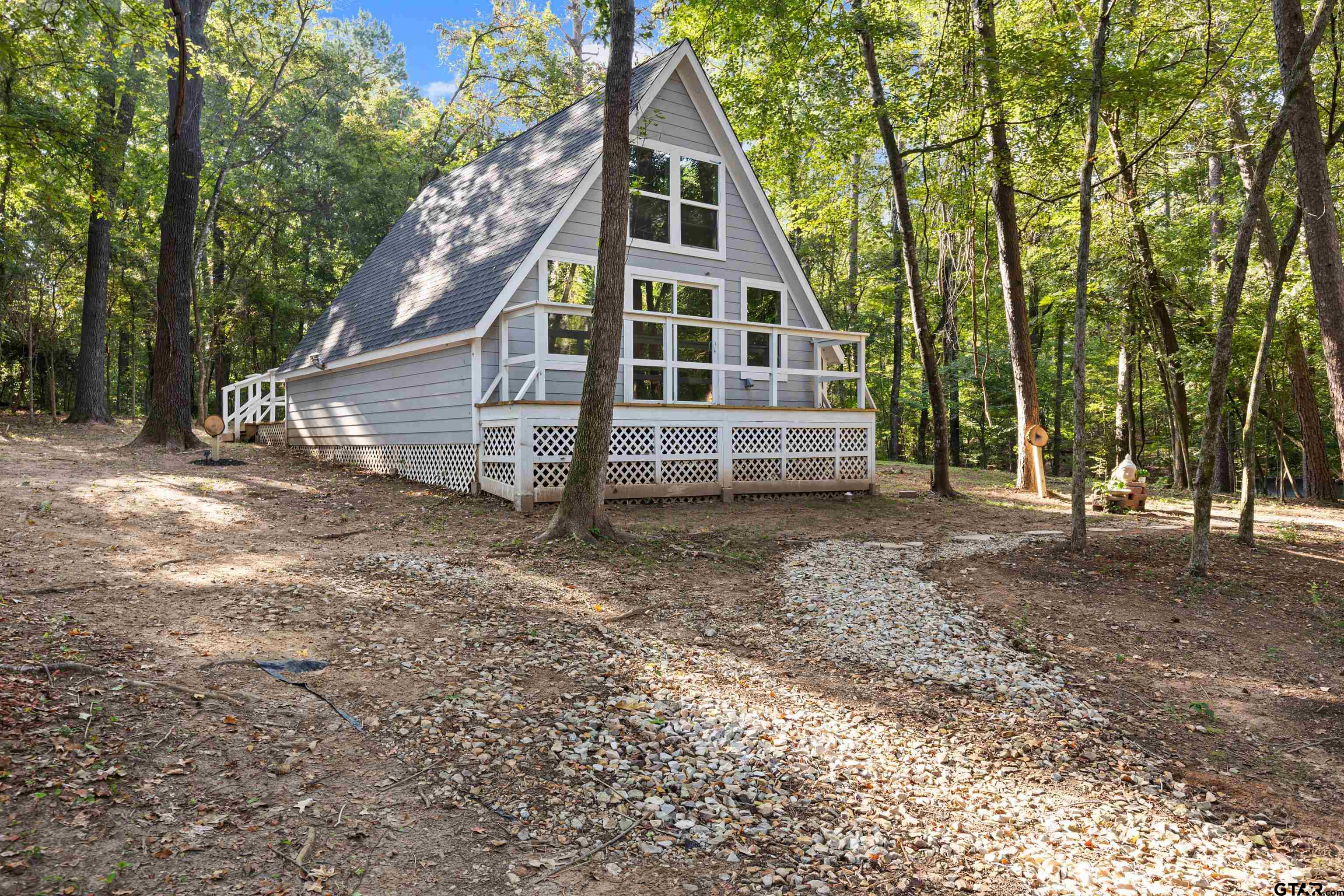 448 Private Road 6685