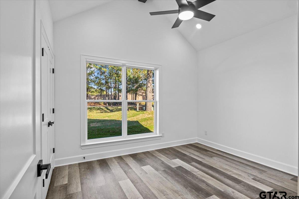 13563 Country Glen