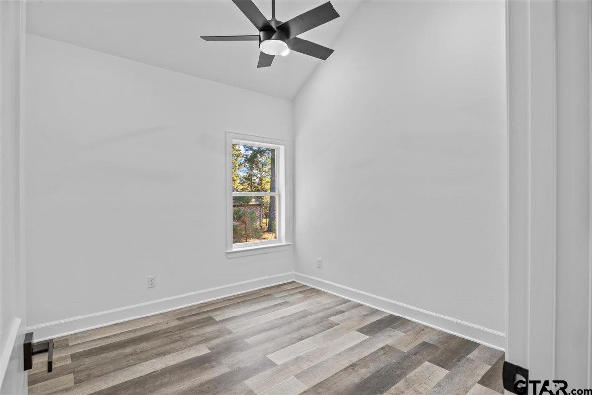 13563 Country Glen