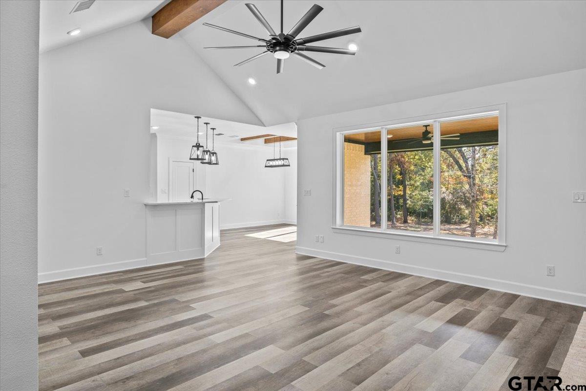13563 Country Glen