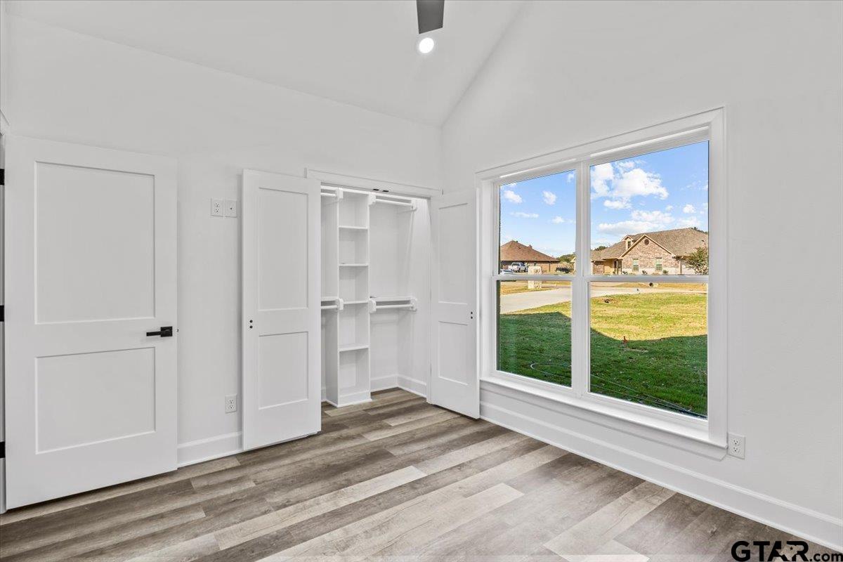 13563 Country Glen