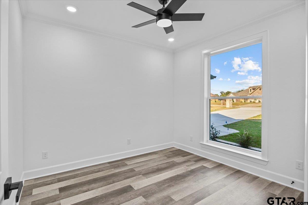 13563 Country Glen