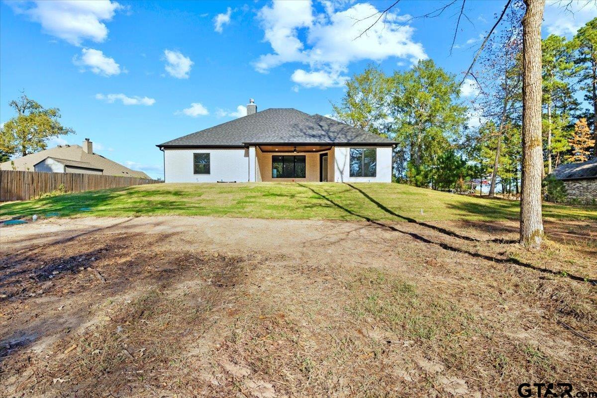 13563 Country Glen