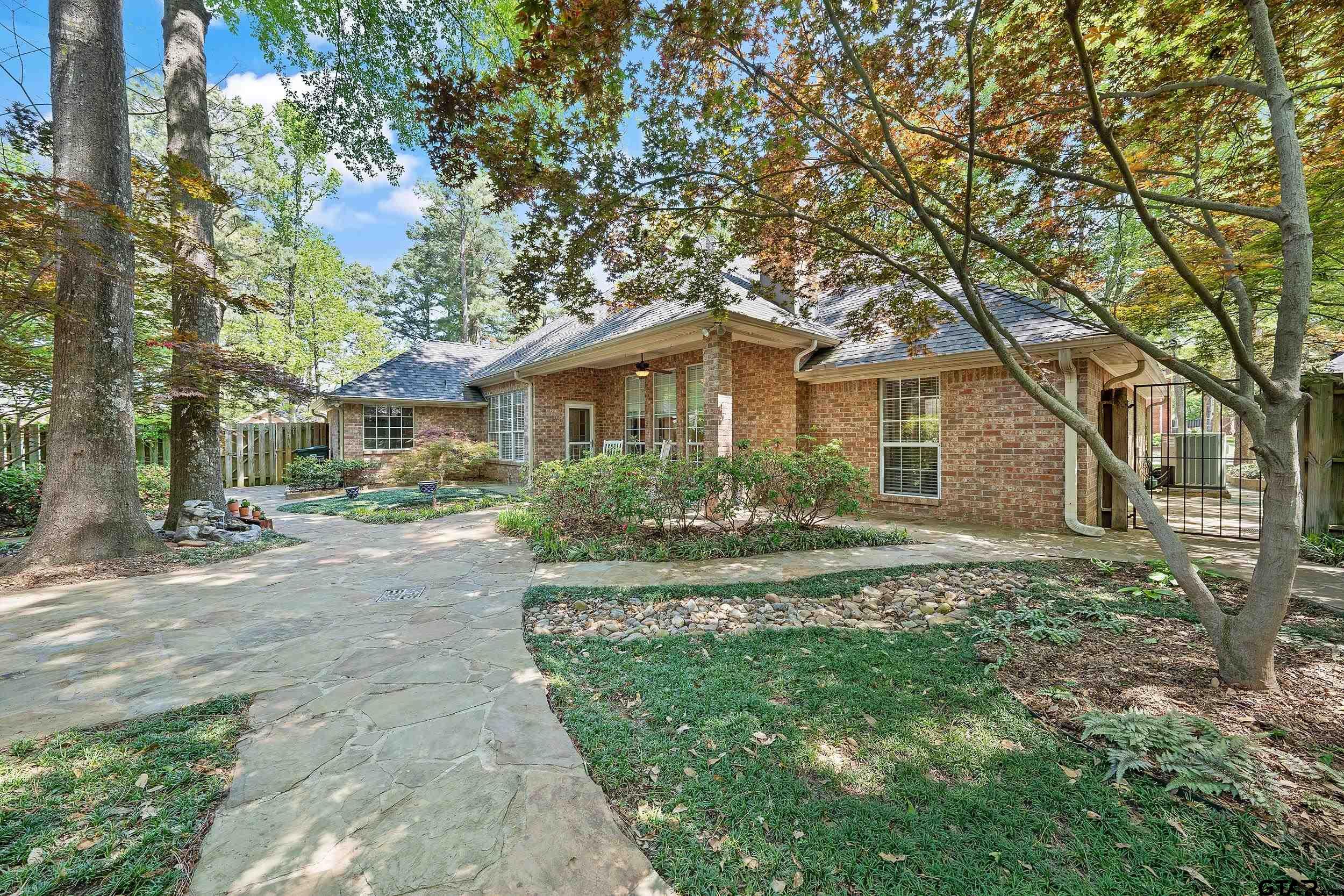 3601 Flagstone