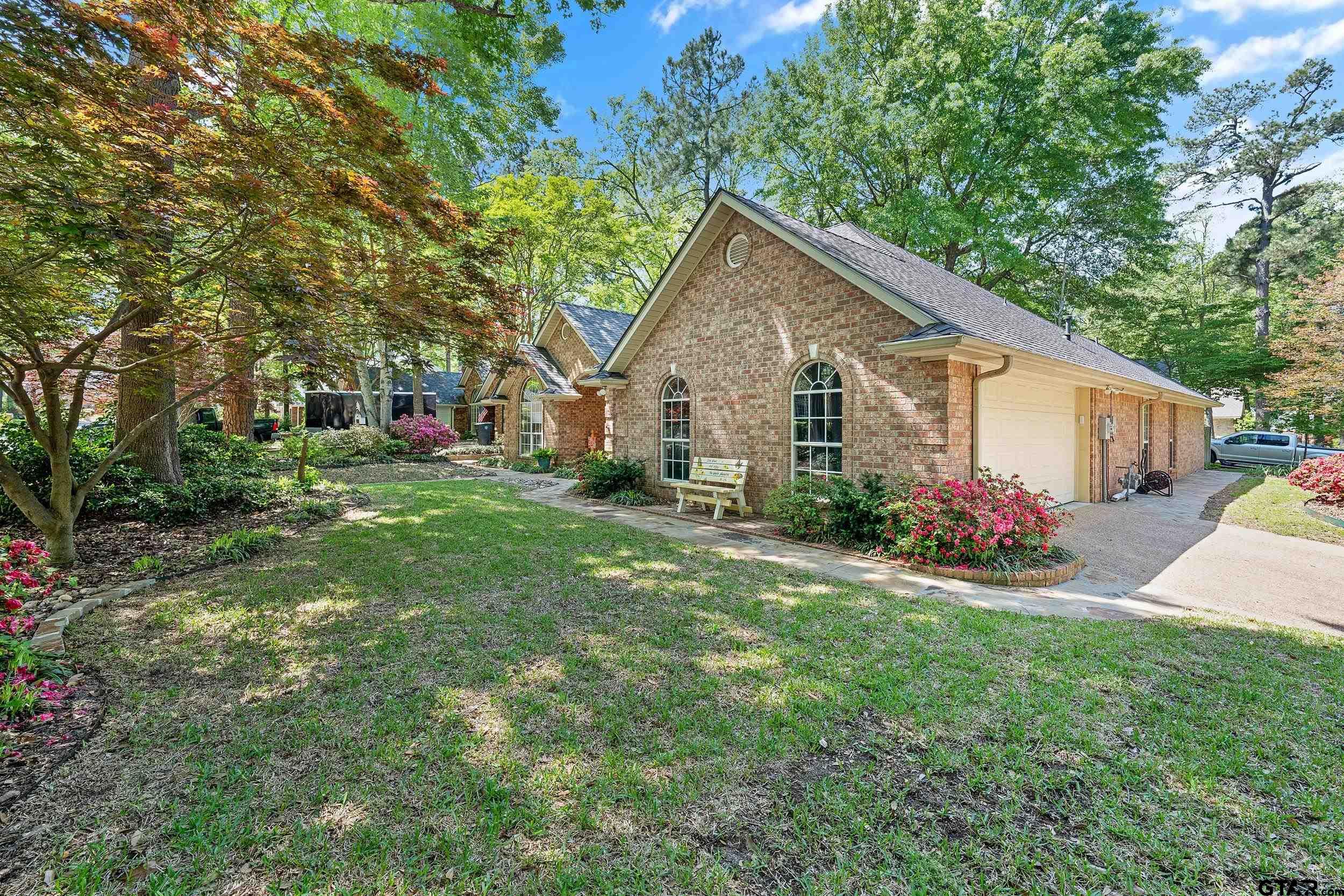 3601 Flagstone