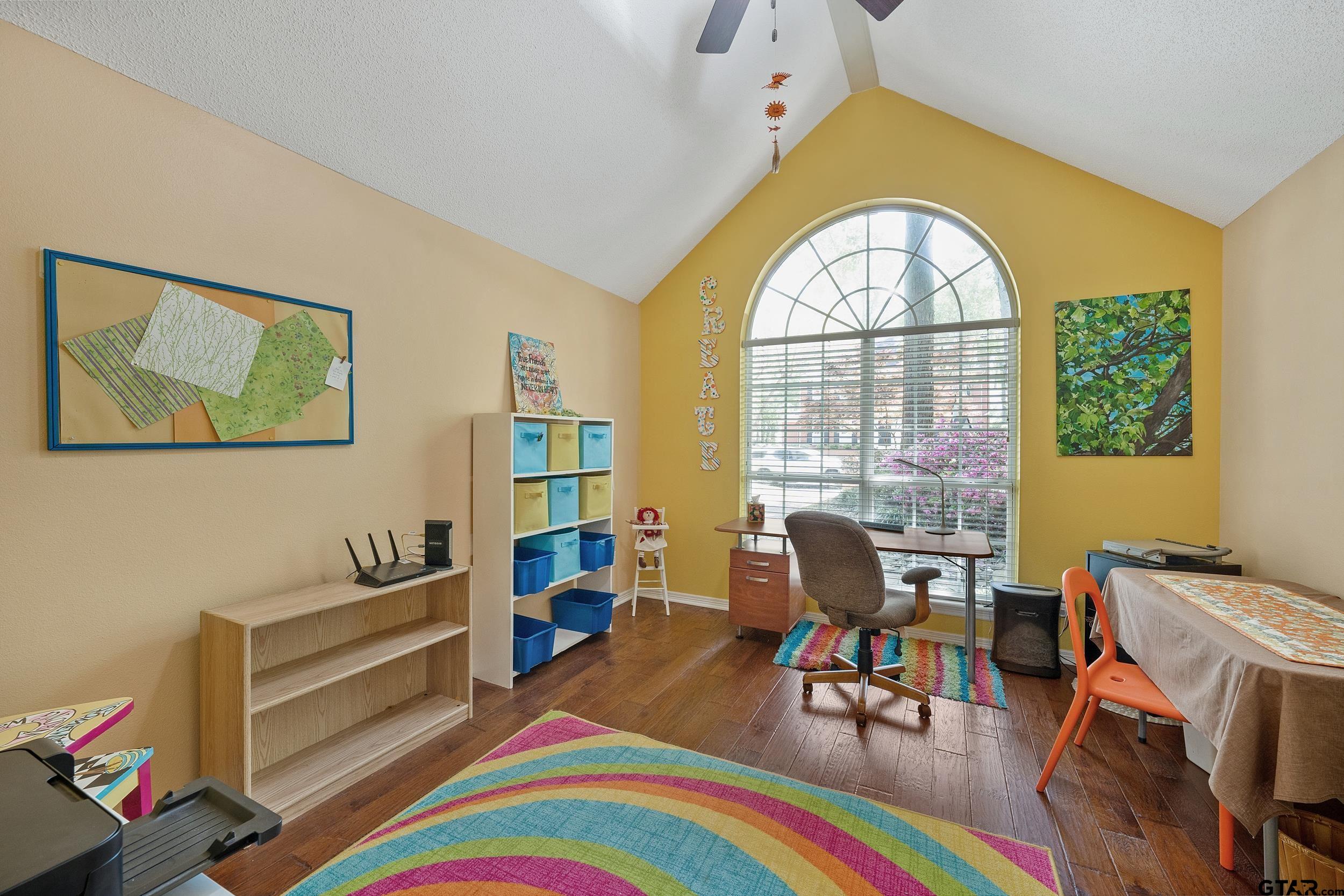 3601 Flagstone