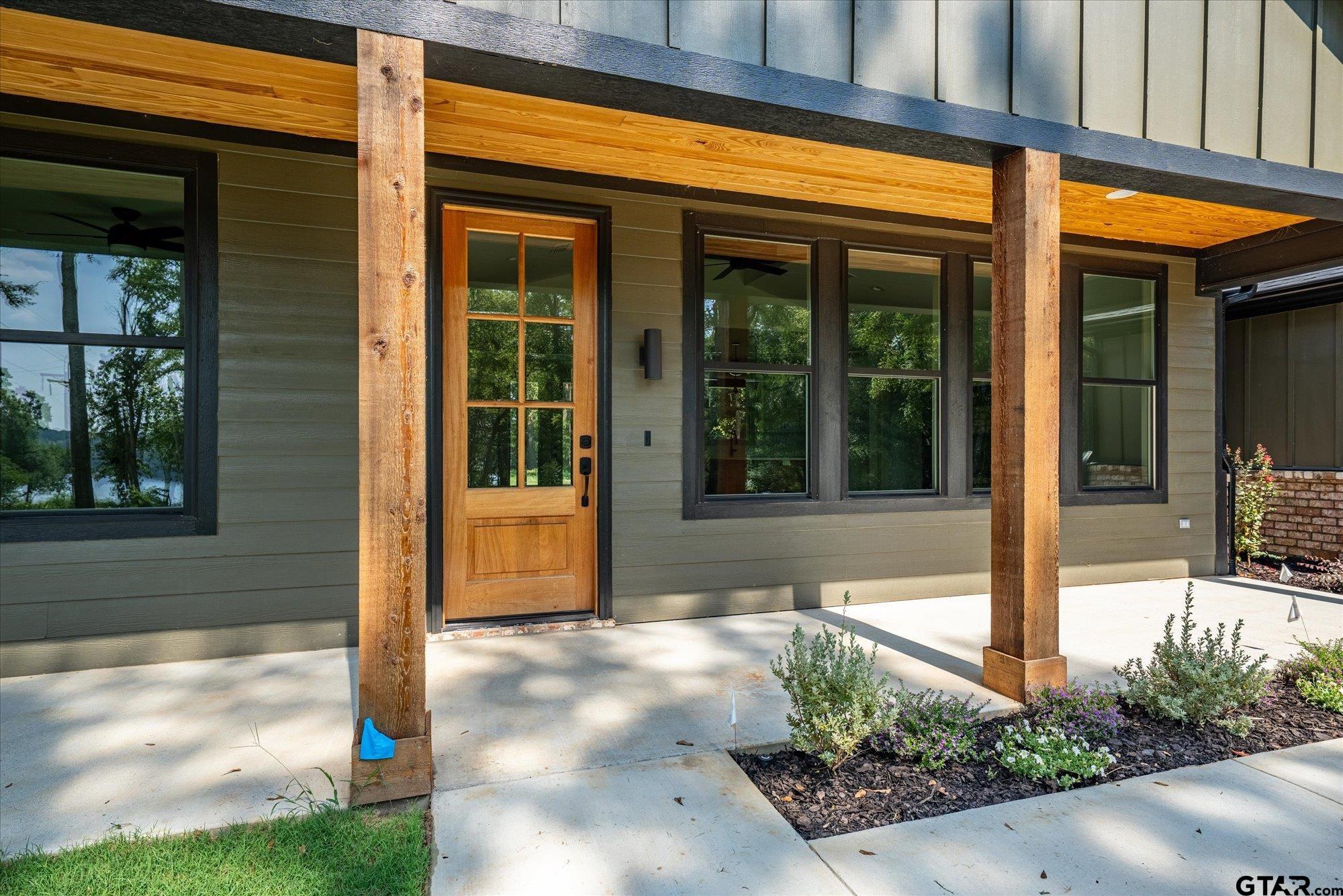 13887 County Road 294