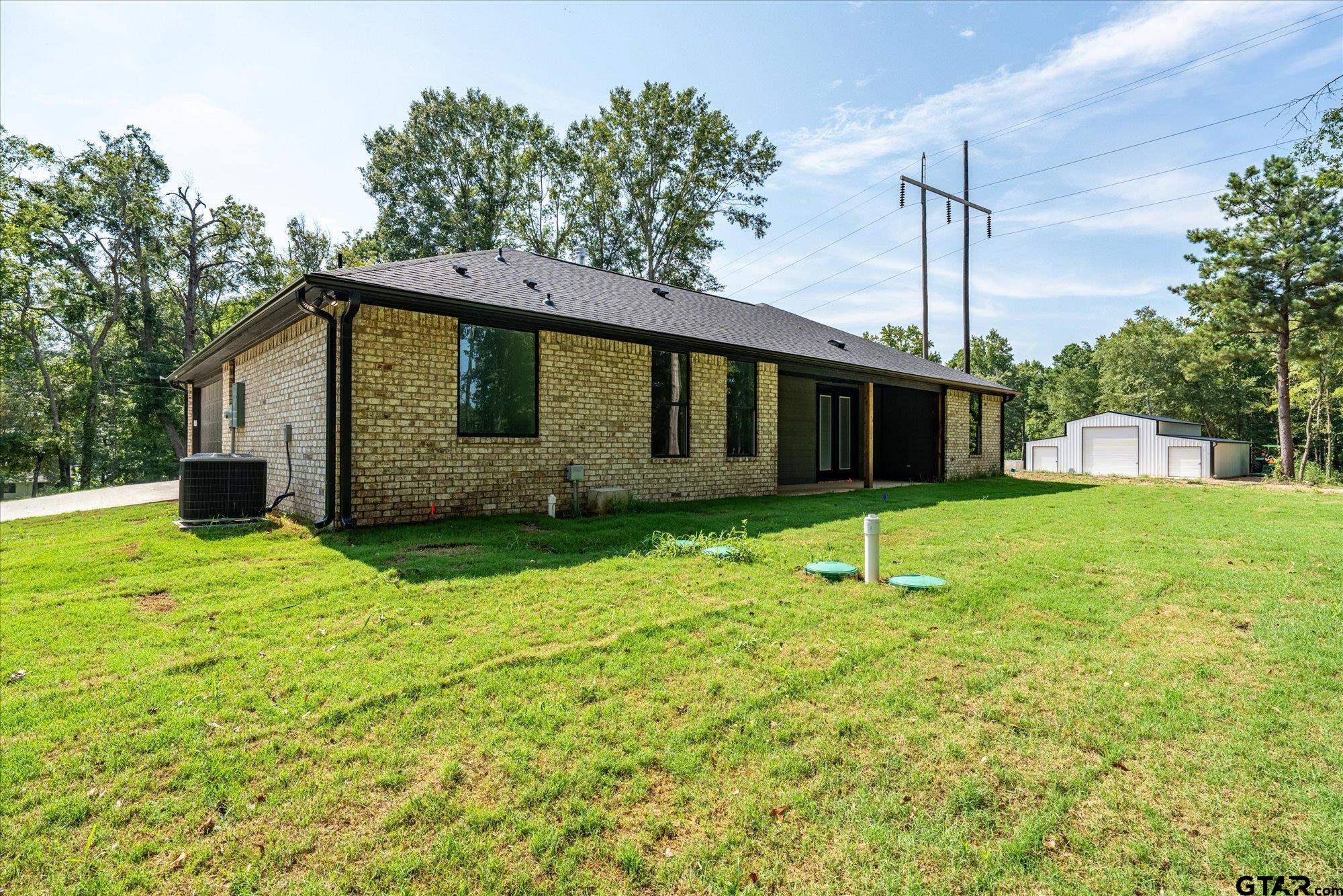 13887 County Road 294