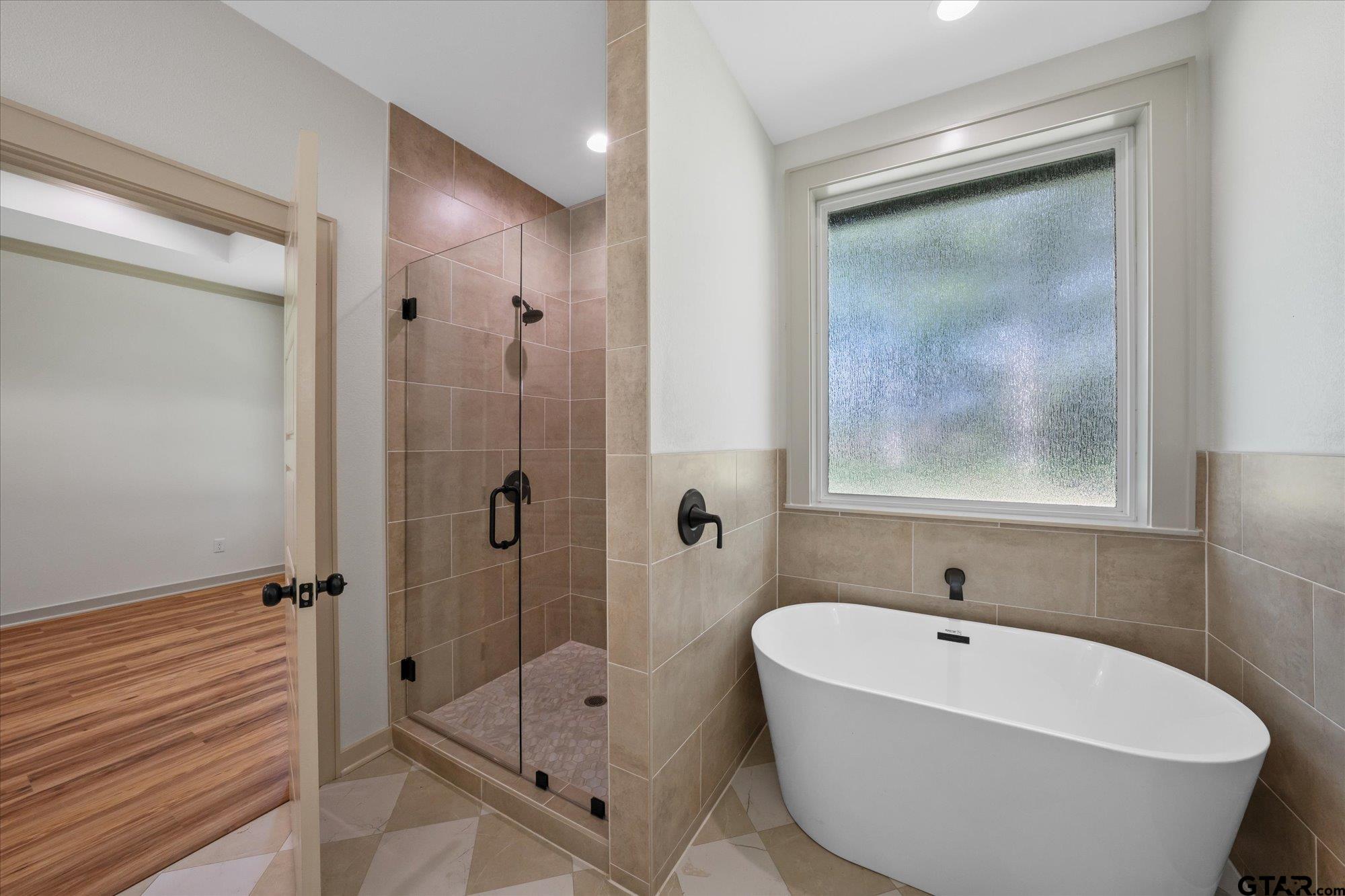 13887 County Road 294