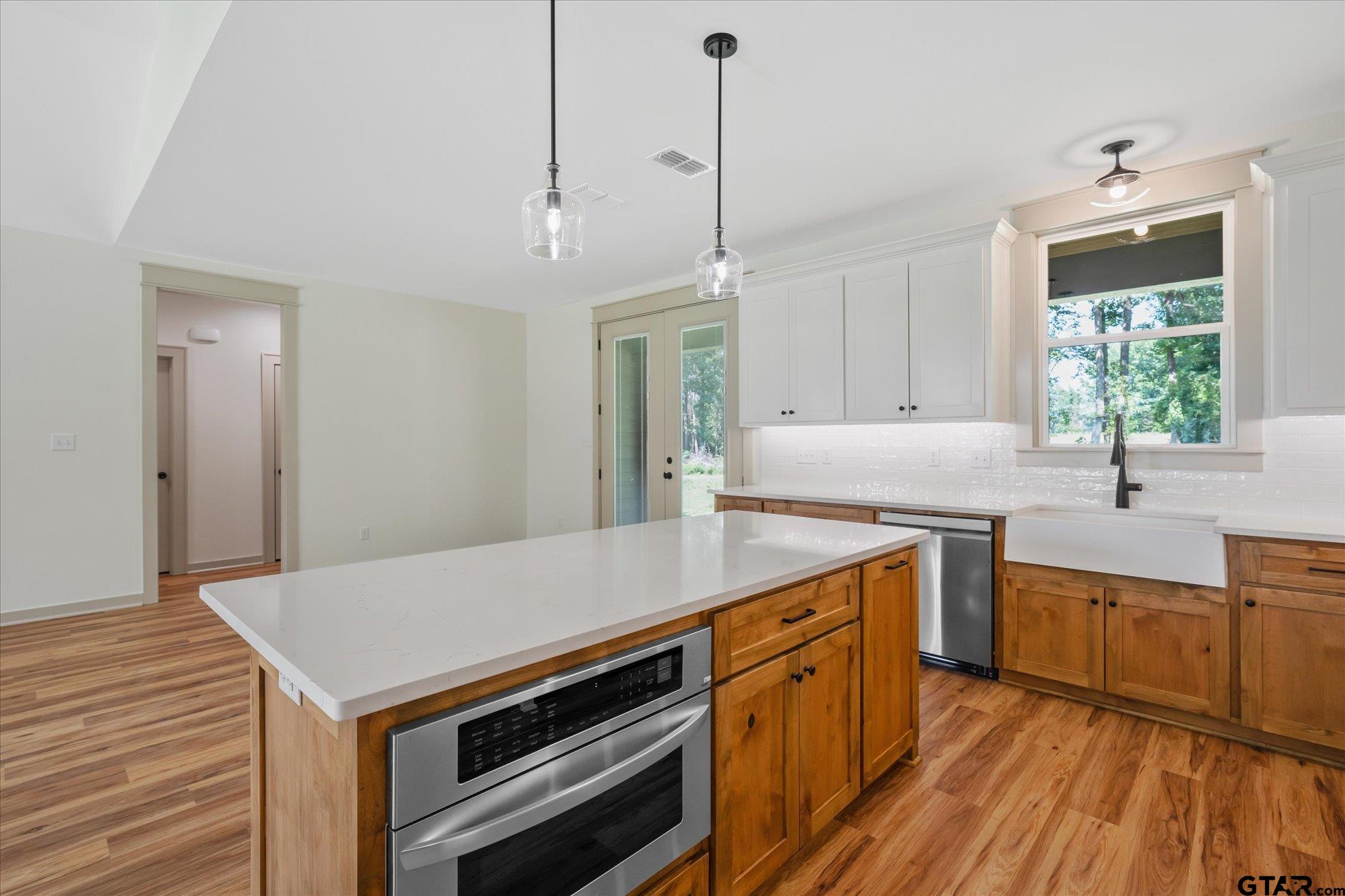 13887 County Road 294