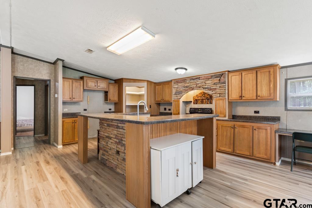 19598 County Road 2343