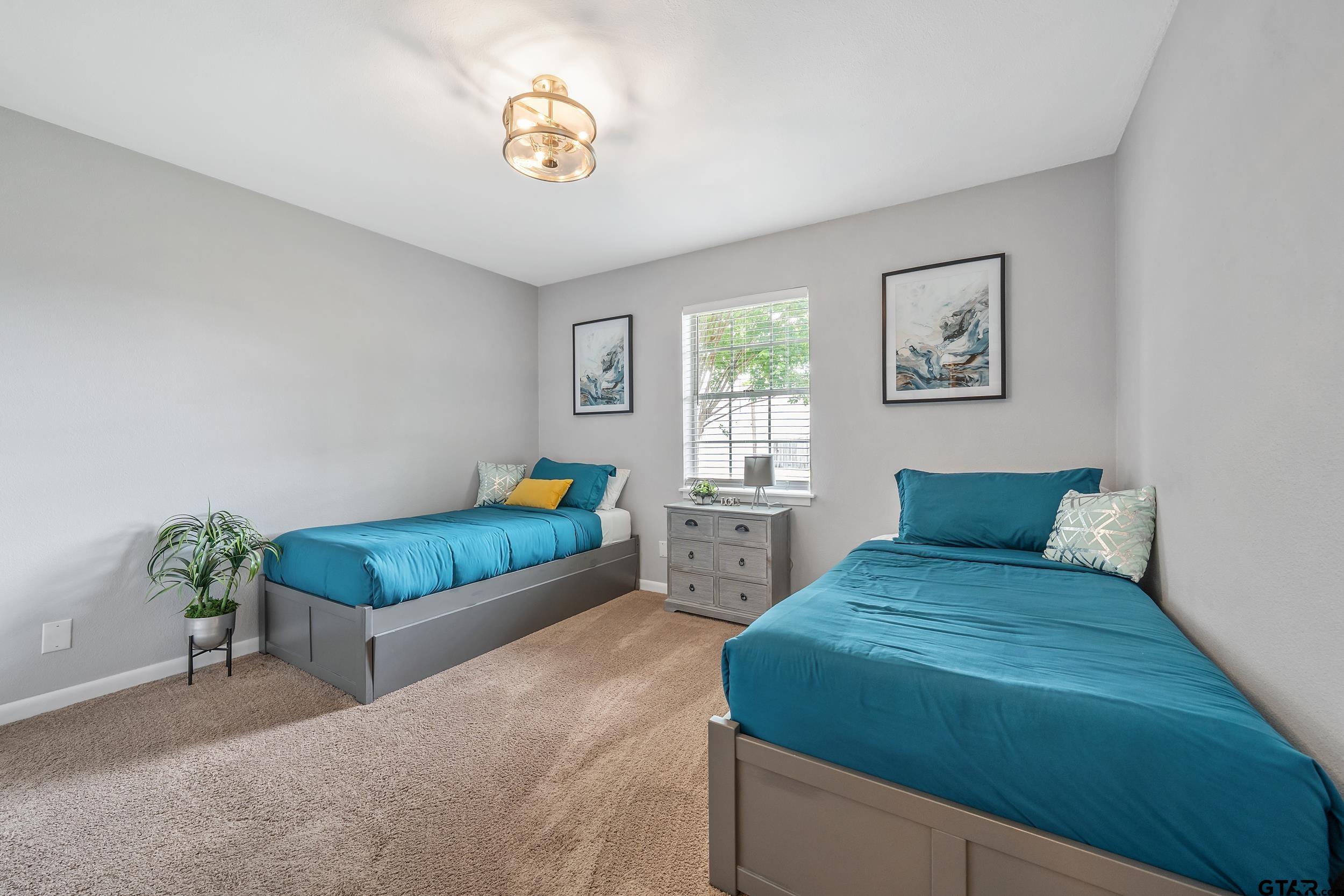 7411 Hollyoak Drive