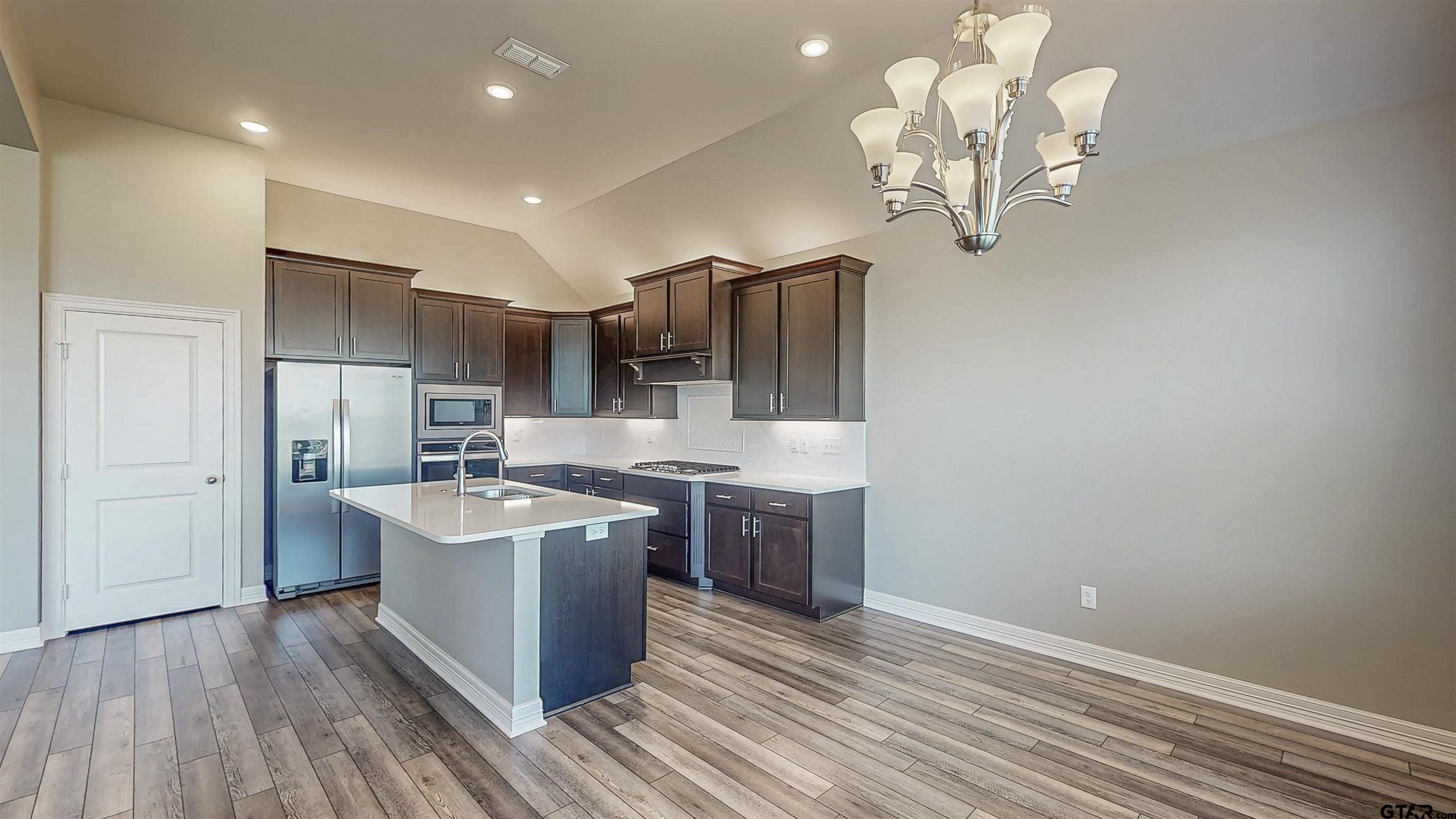 9031 Teal Flight Way