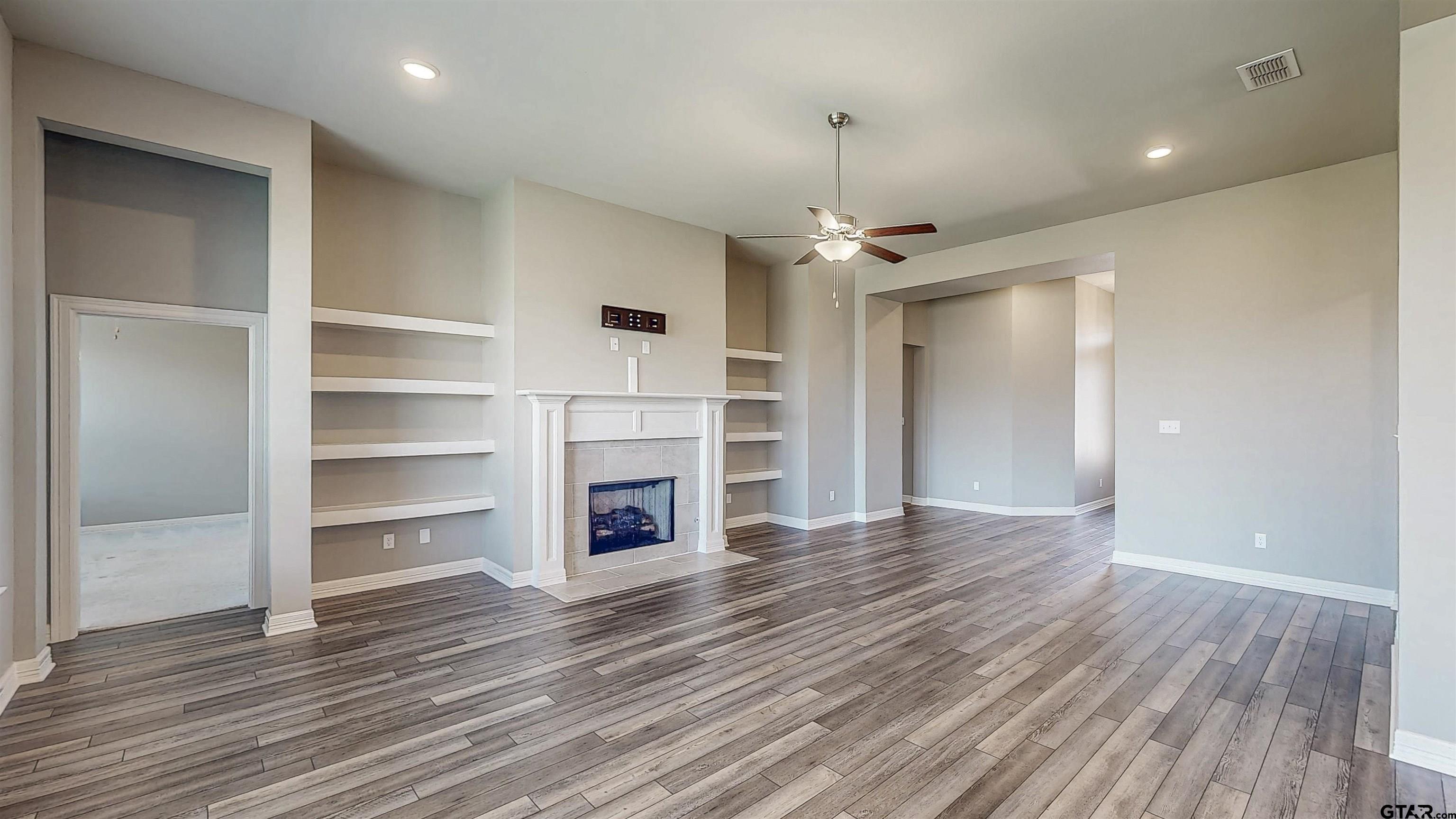 9031 Teal Flight Way