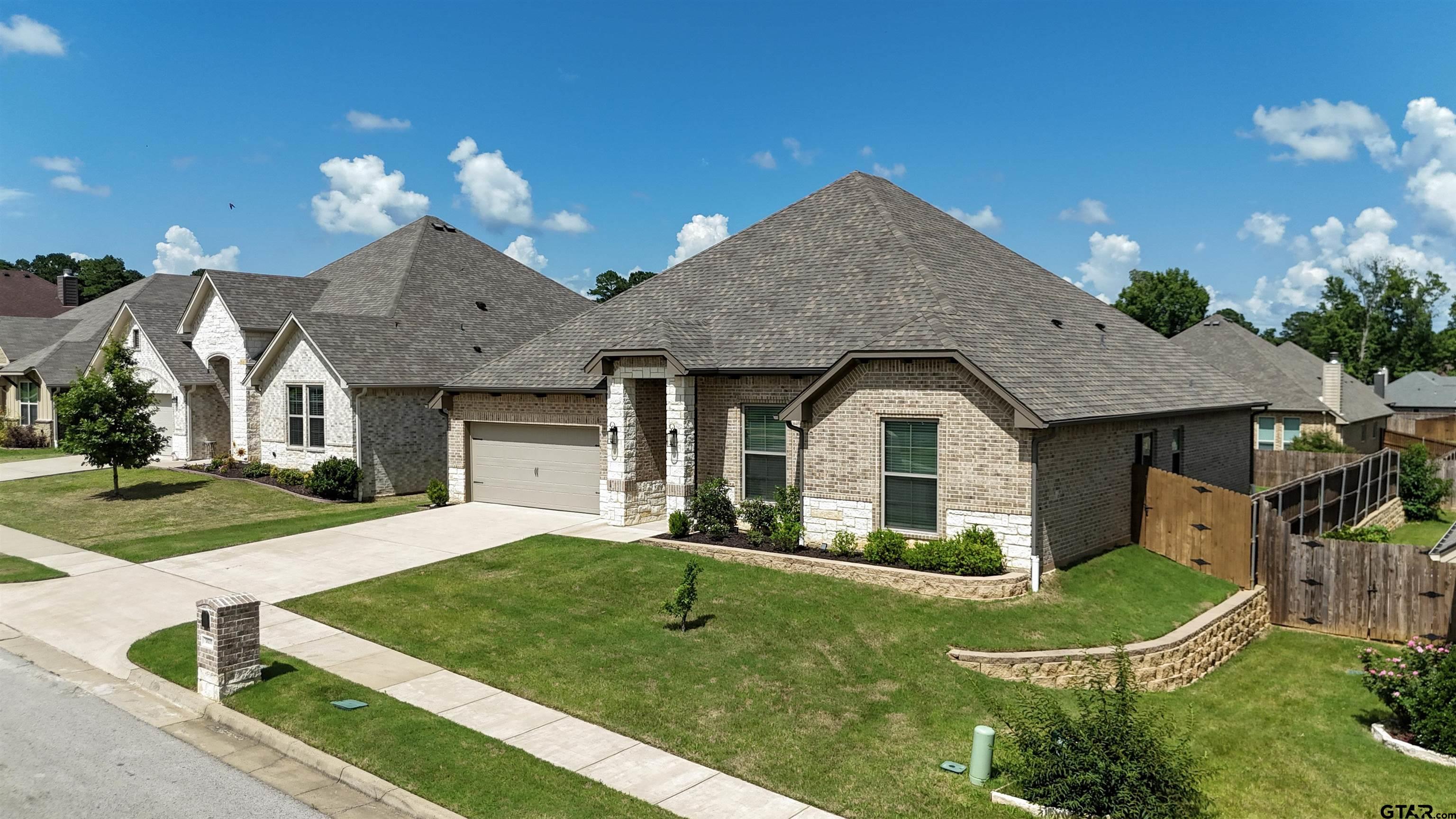 9031 Teal Flight Way