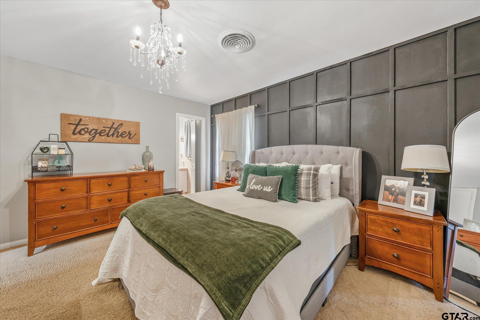 1006 Forest Trail