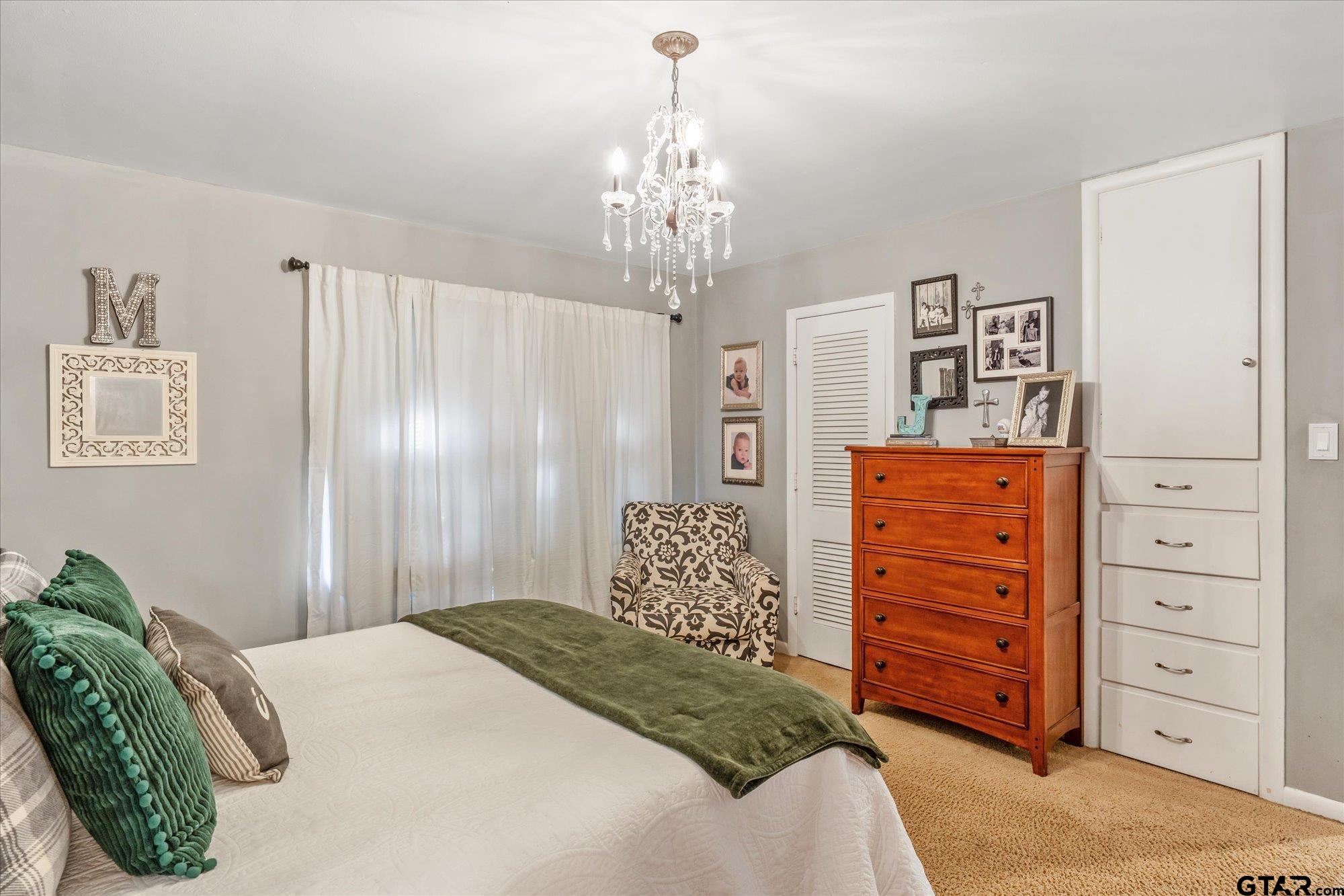 1006 Forest Trail