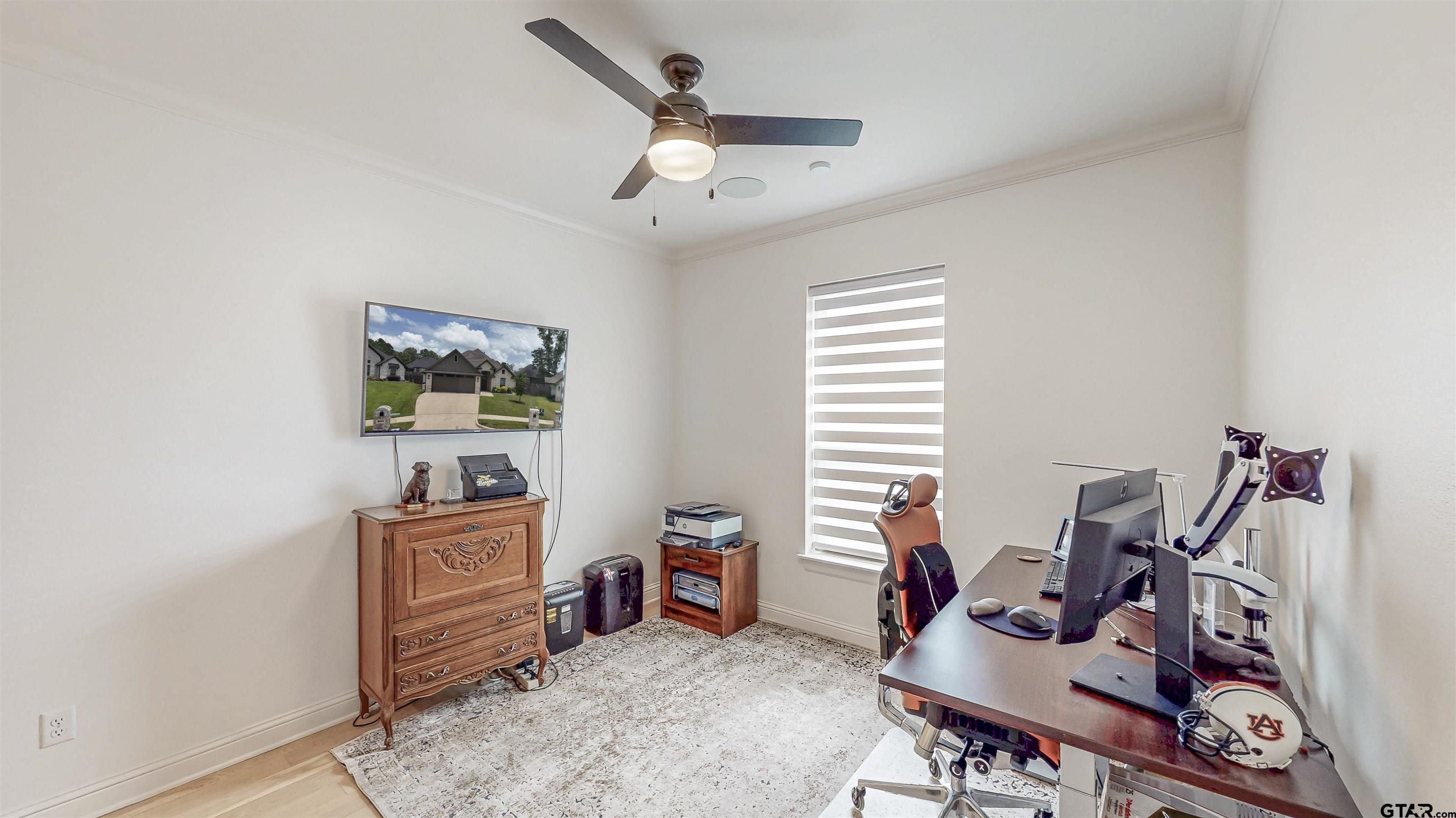 9070 Shallow Cove