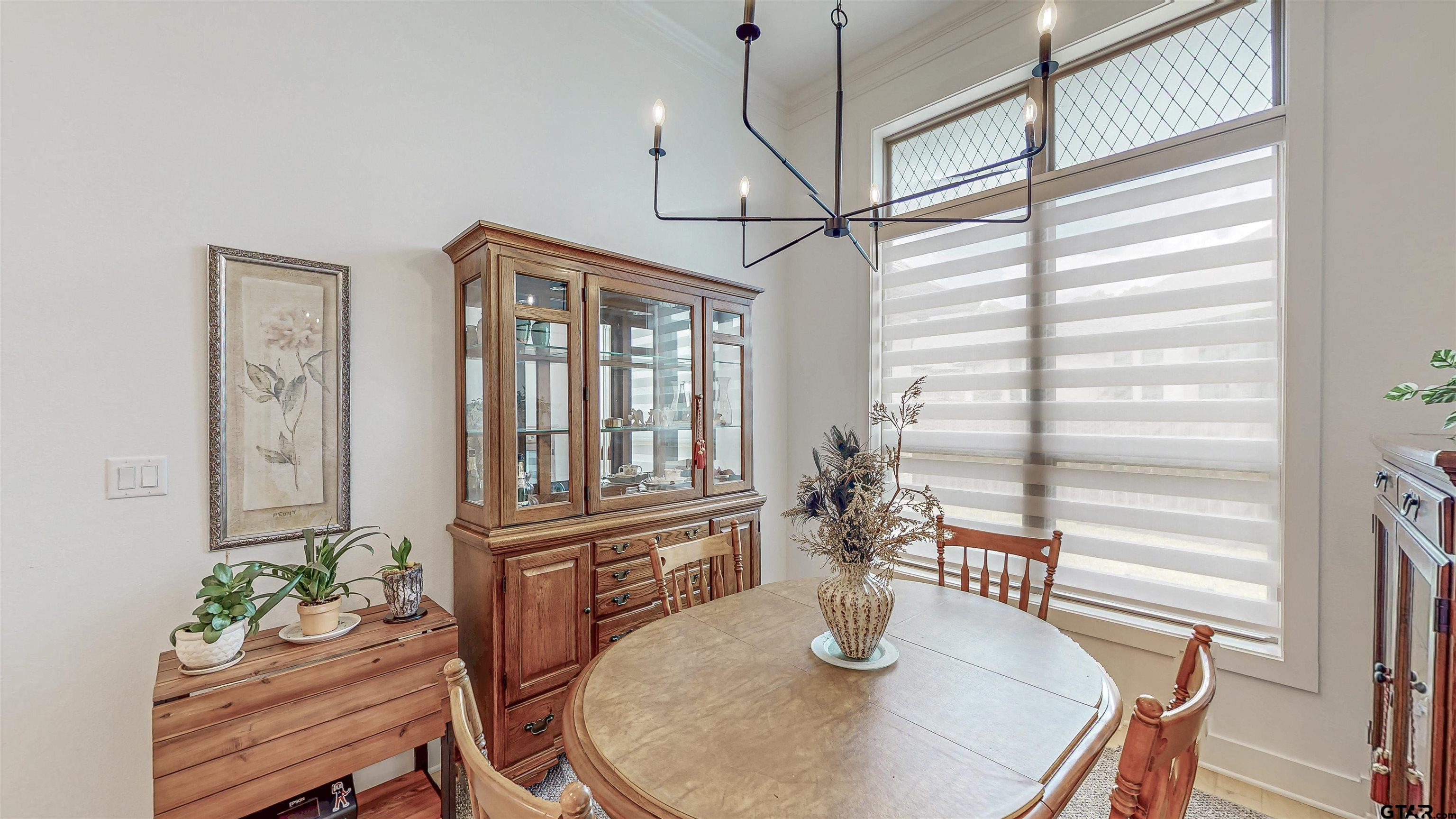 9070 Shallow Cove