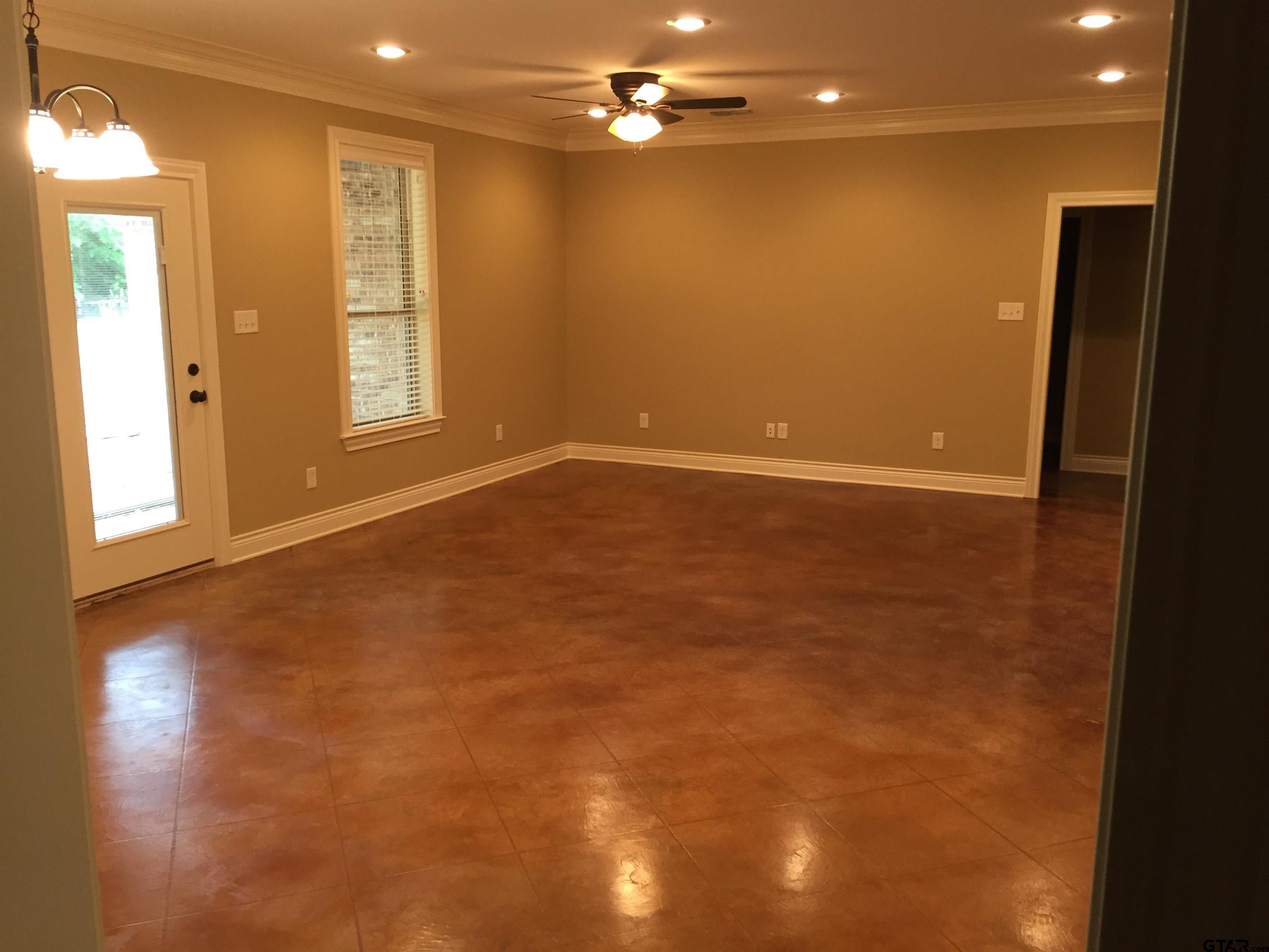 19425 County Road 2138
