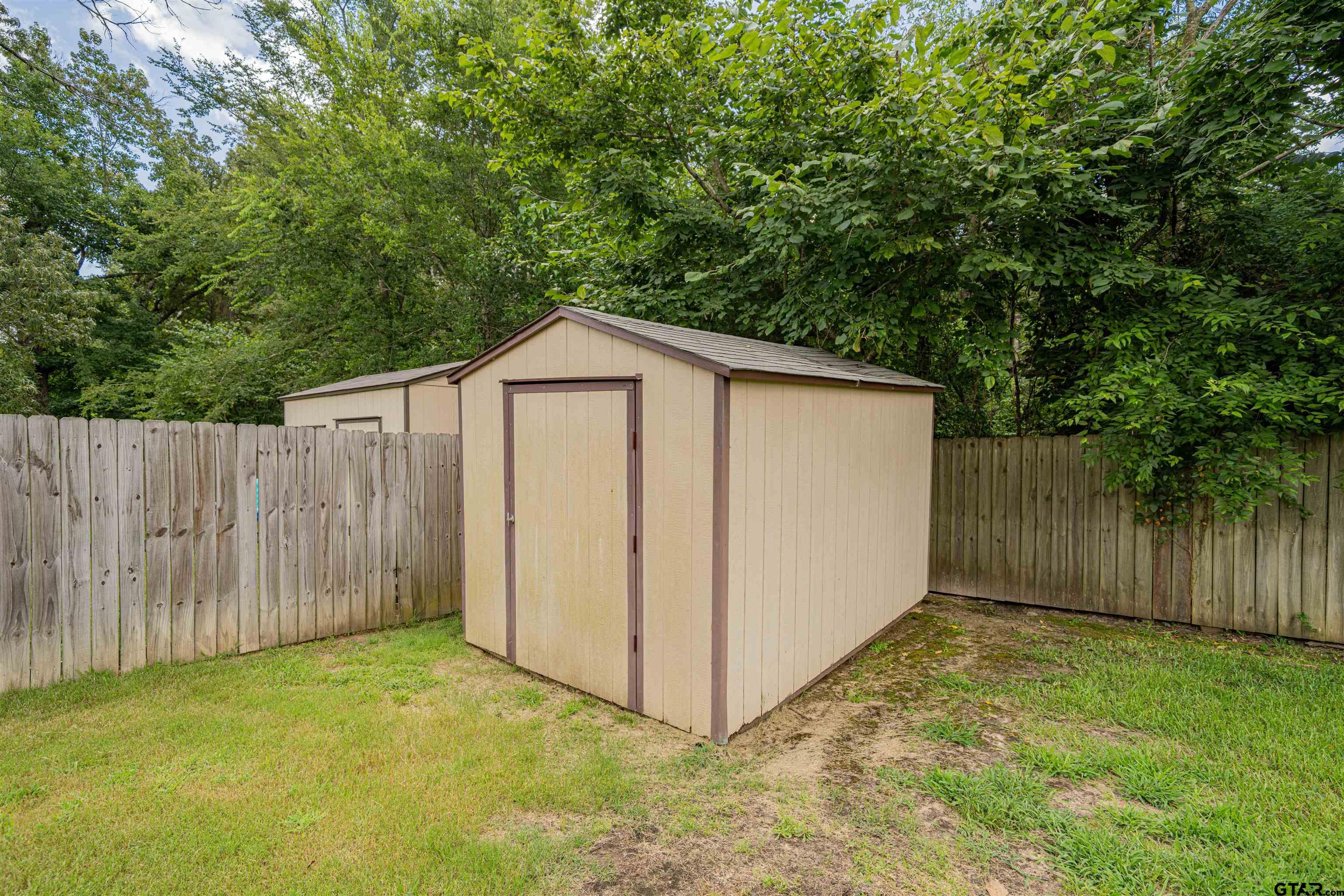 313 Maggie Cir