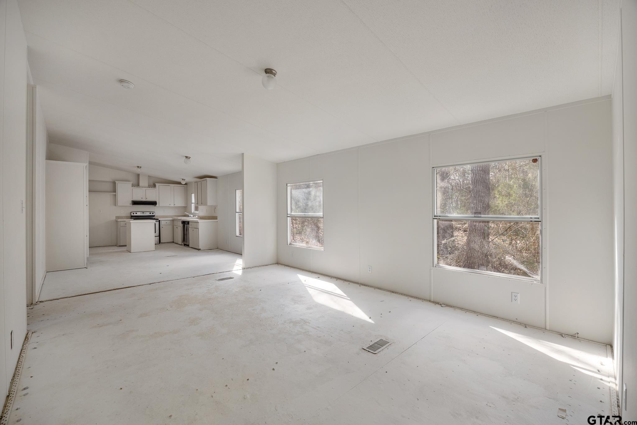 942 Balmorea Dr