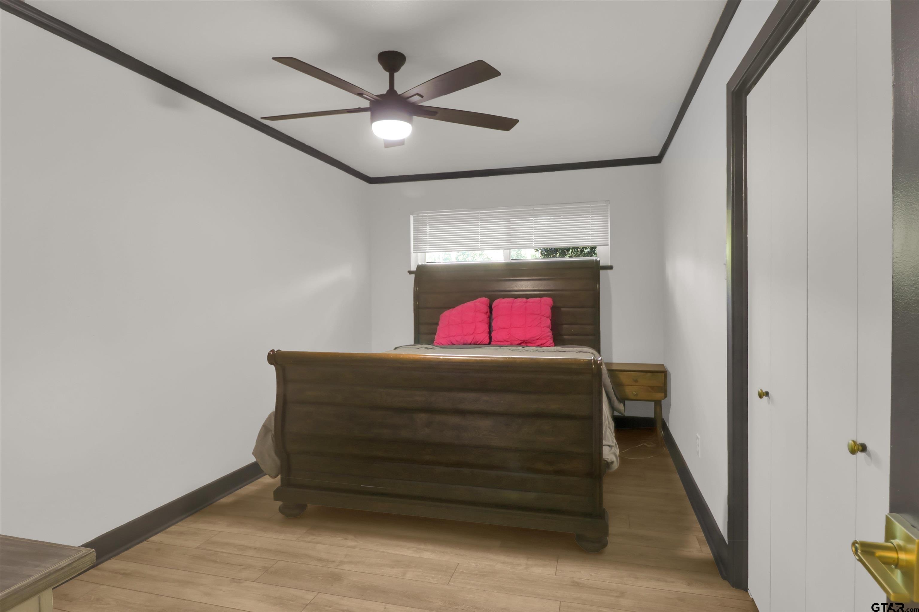 16134 Pin Oak Ridge