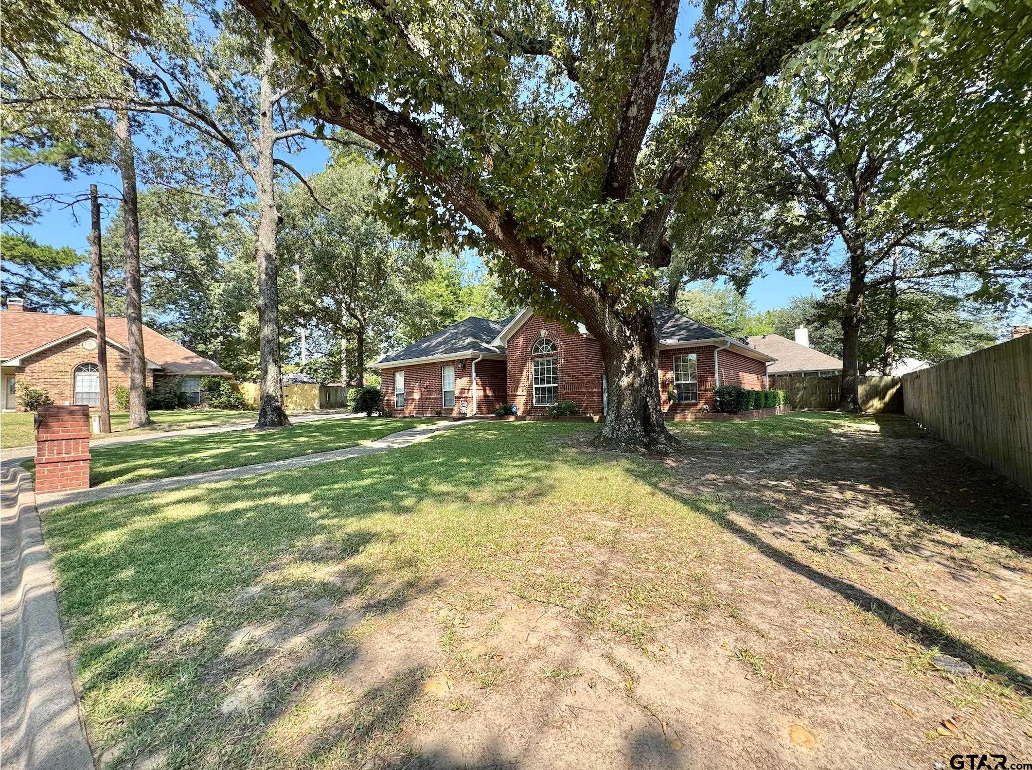 3110 Tallow Oak Cir