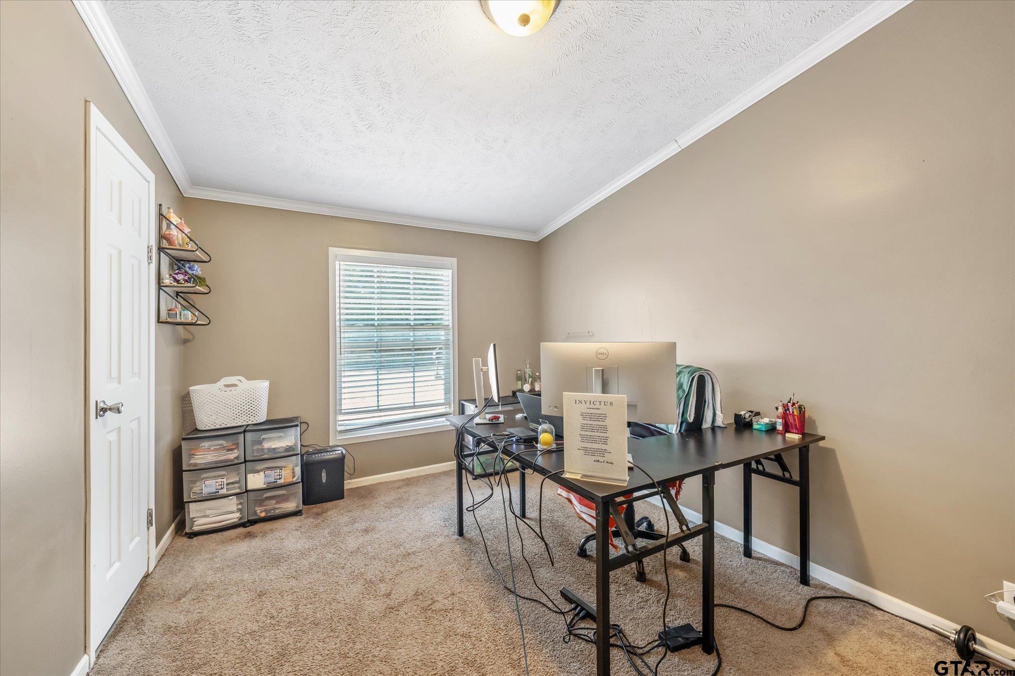 13902 E Travis Lane