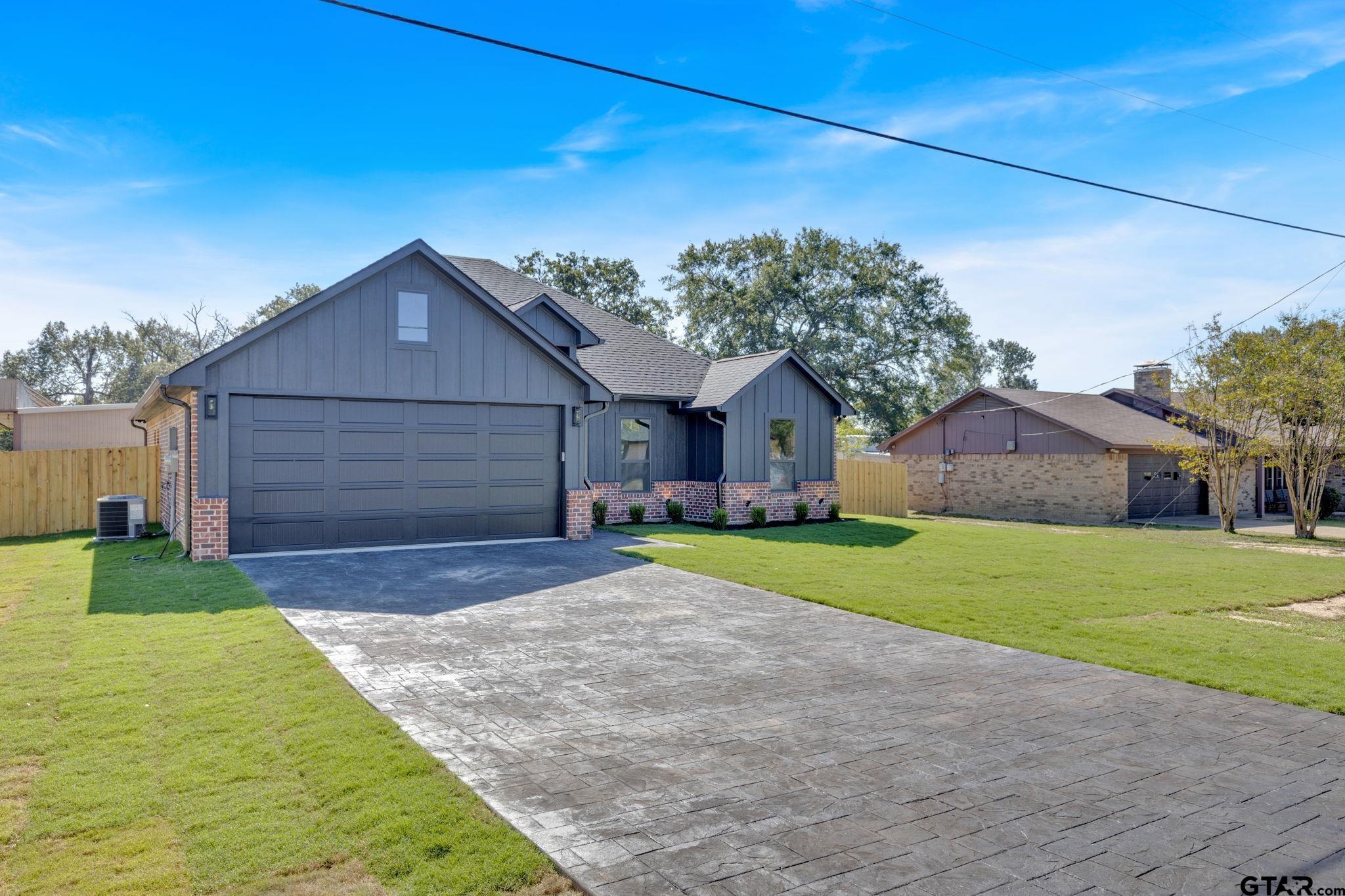 11089 W Tammi Trail