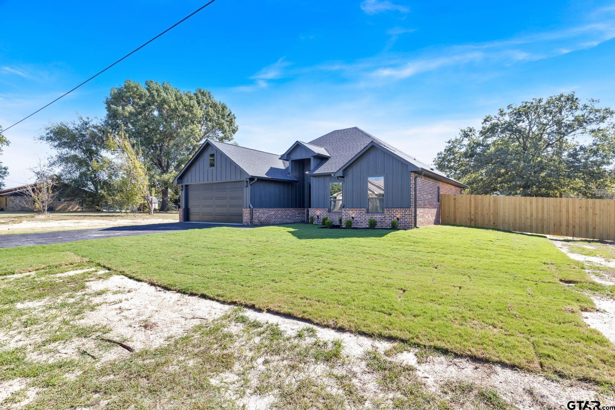 11089 W Tammi Trail