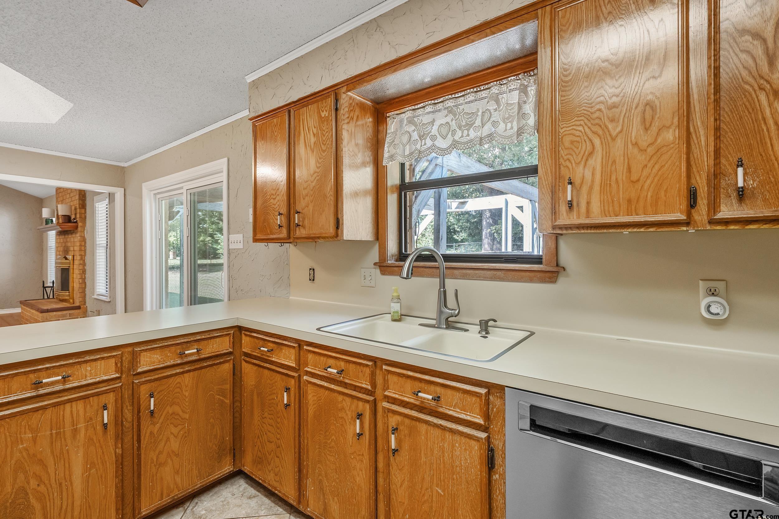 1103 Corey Dr.