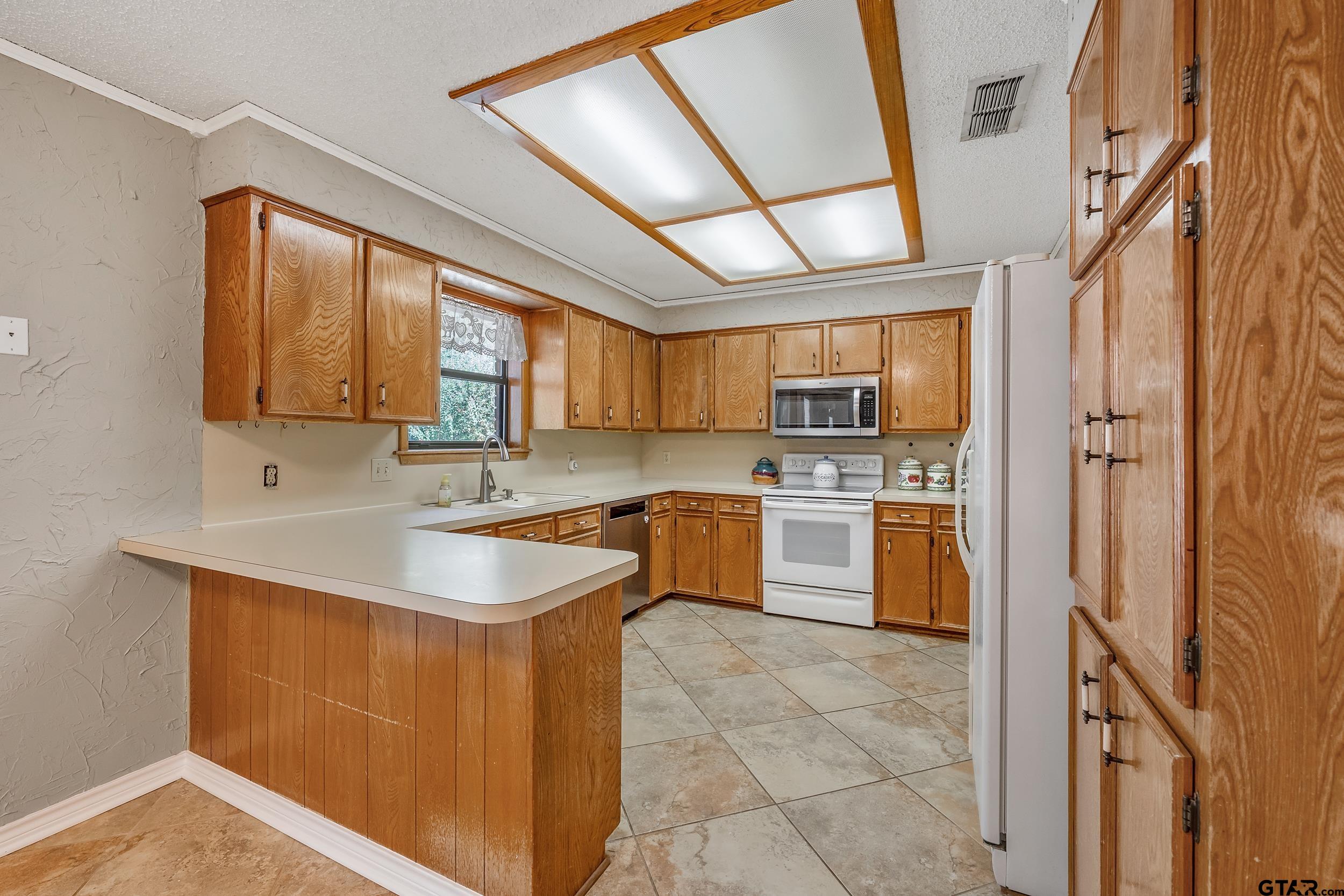 1103 Corey Dr.