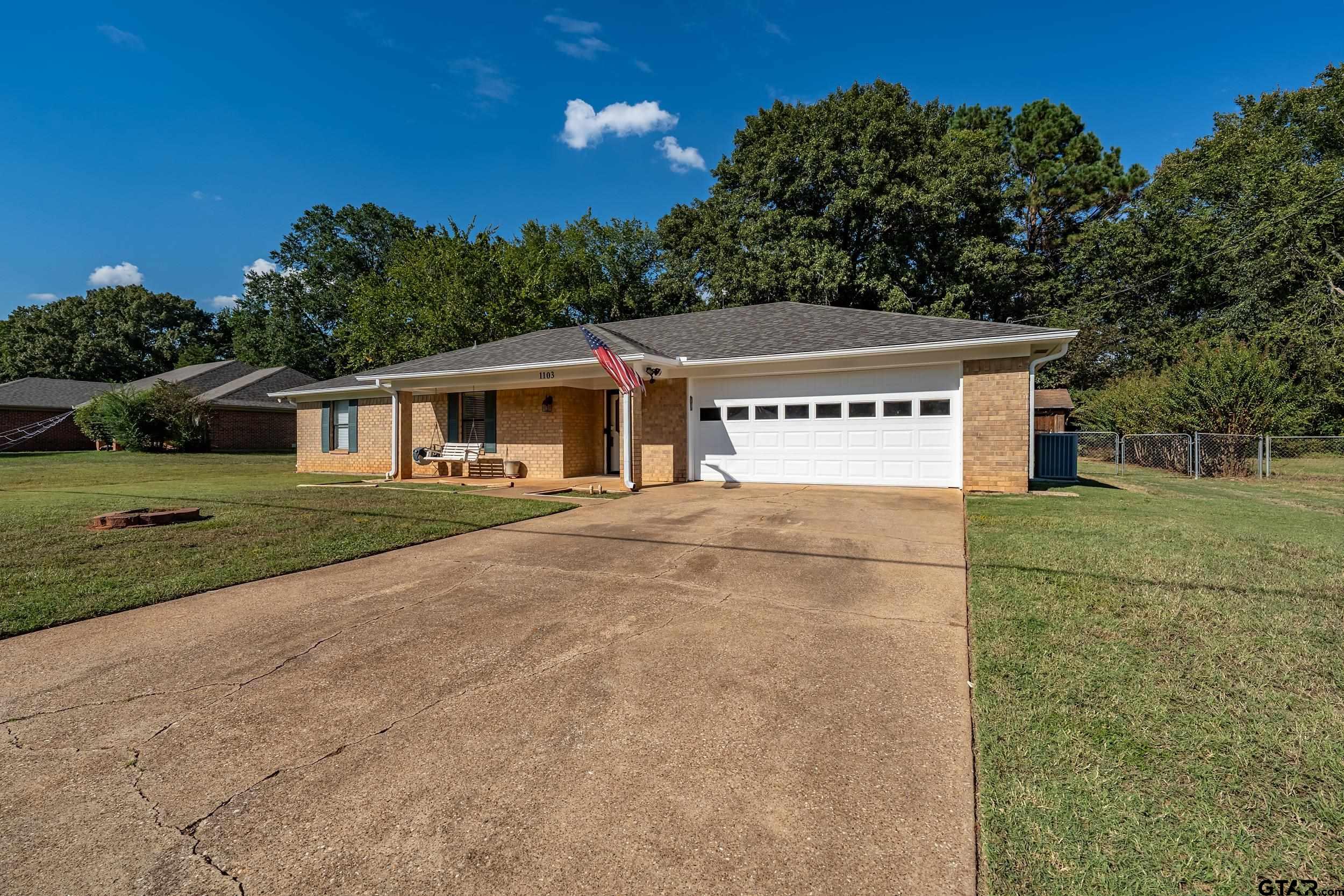 1103 Corey Dr.