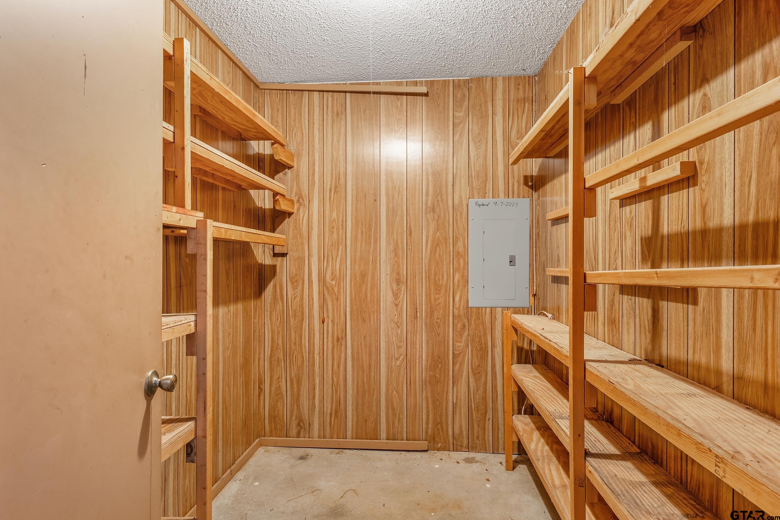 1103 Corey Dr.