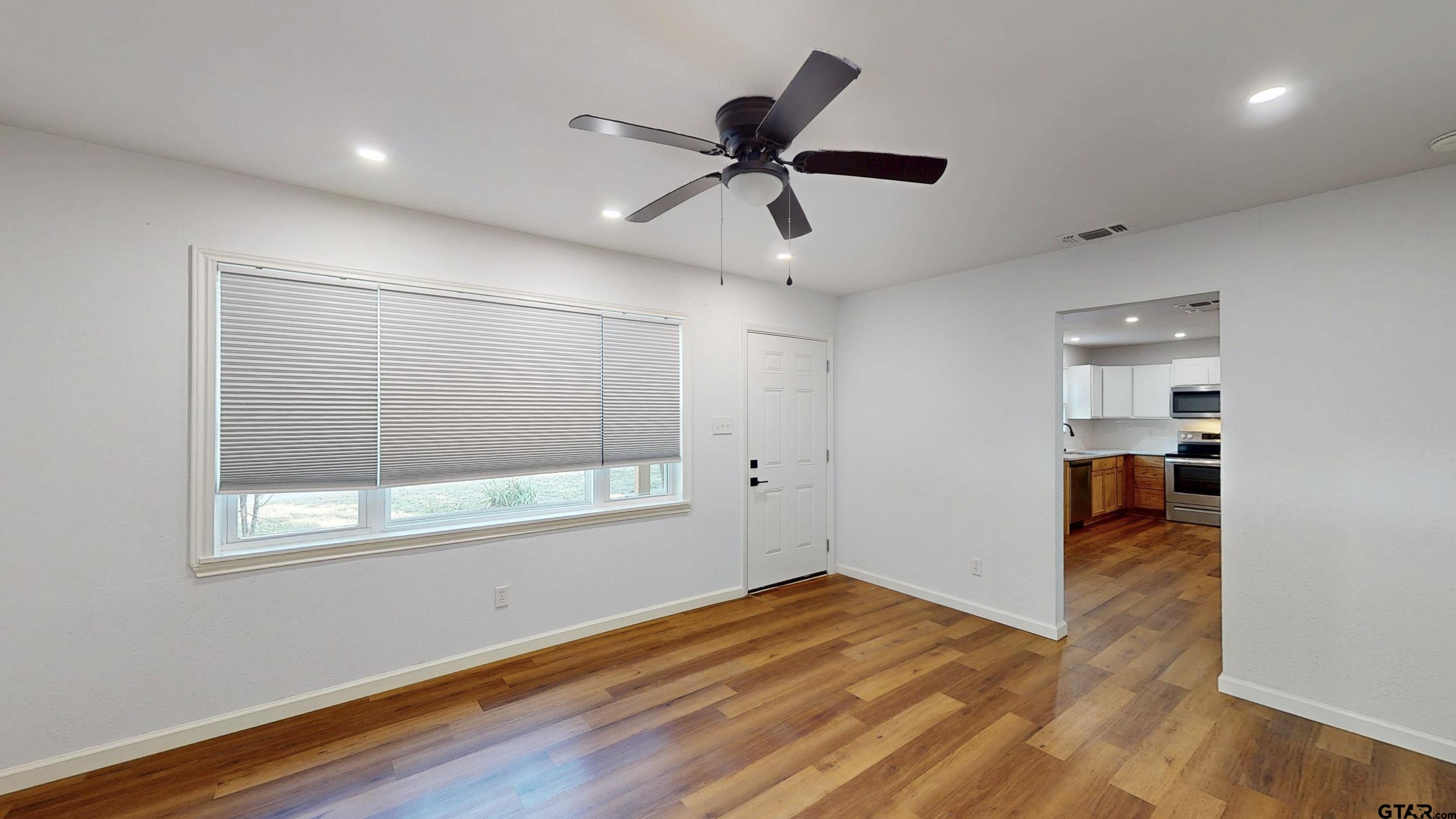 2807 Willard Dr.