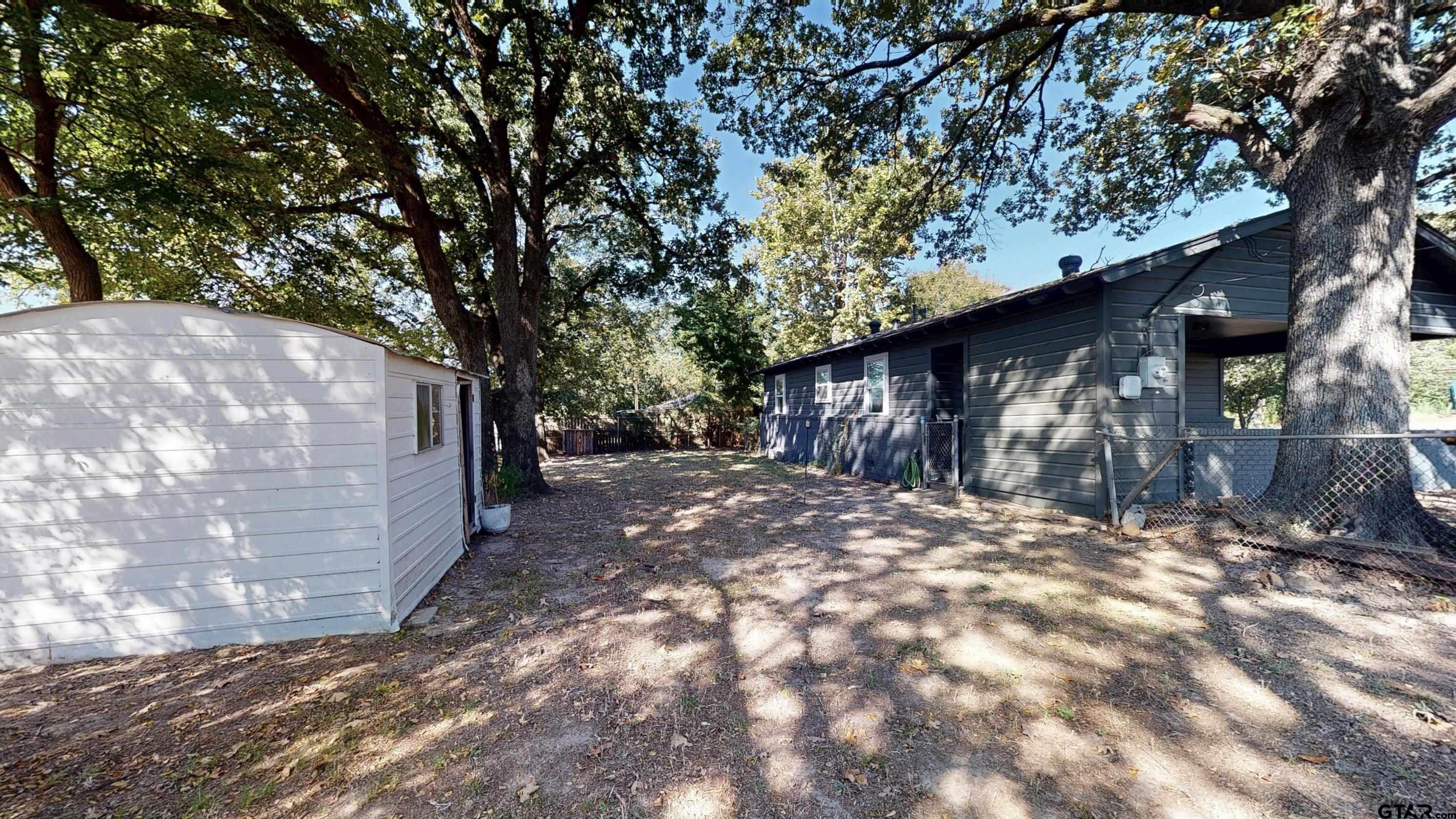 2807 Willard Dr.