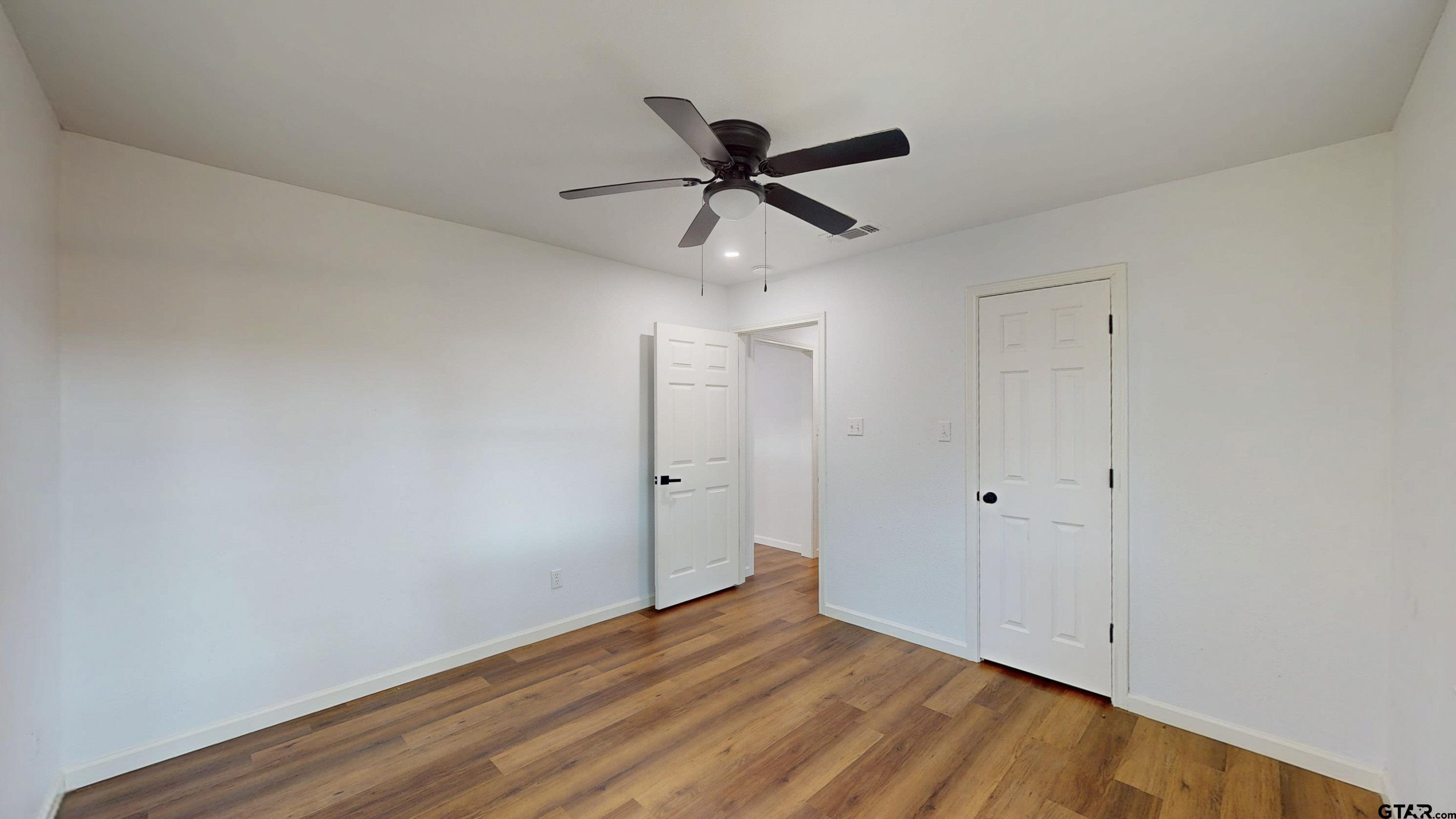 2807 Willard Dr.
