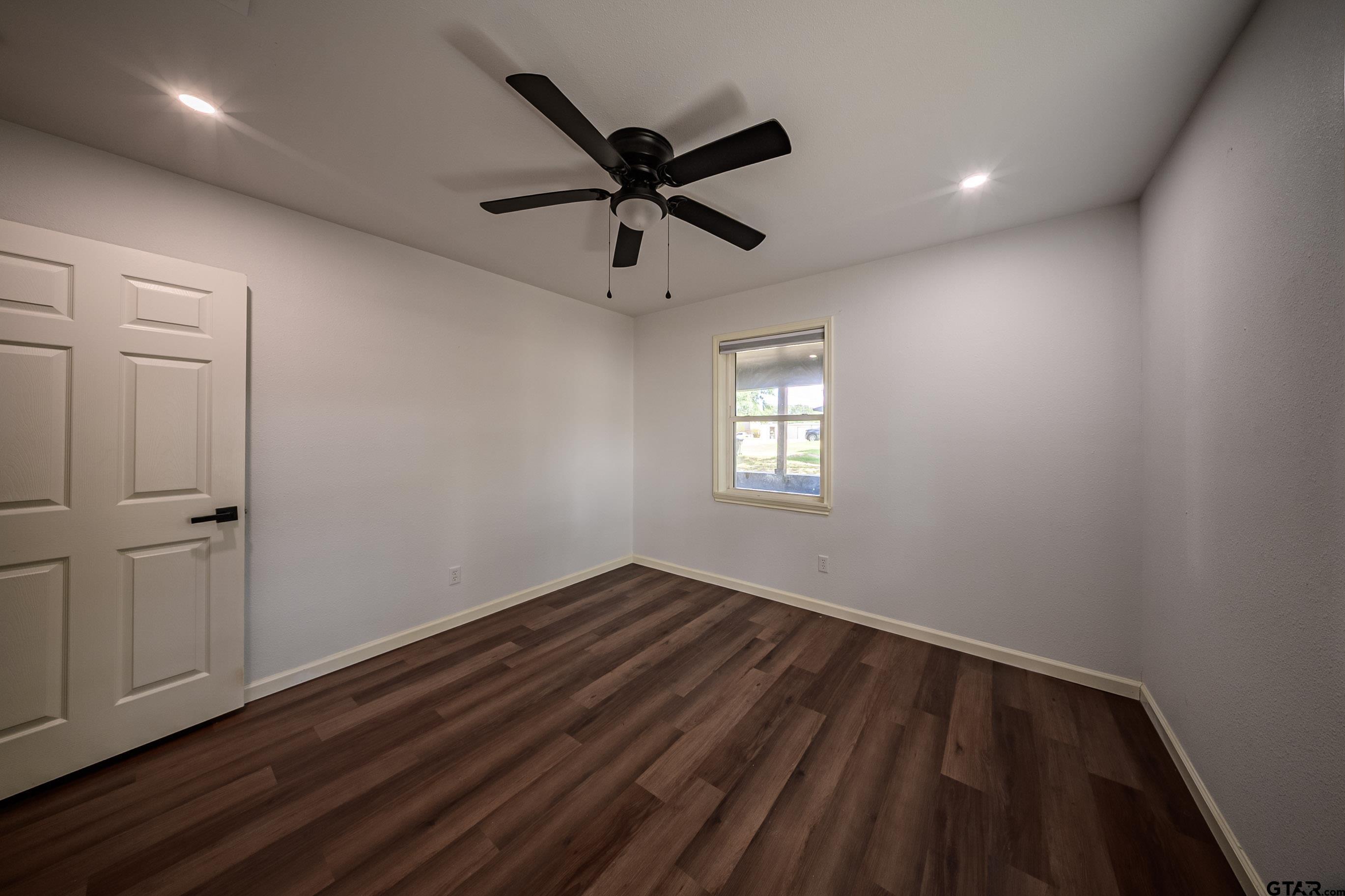 2807 Willard Dr.