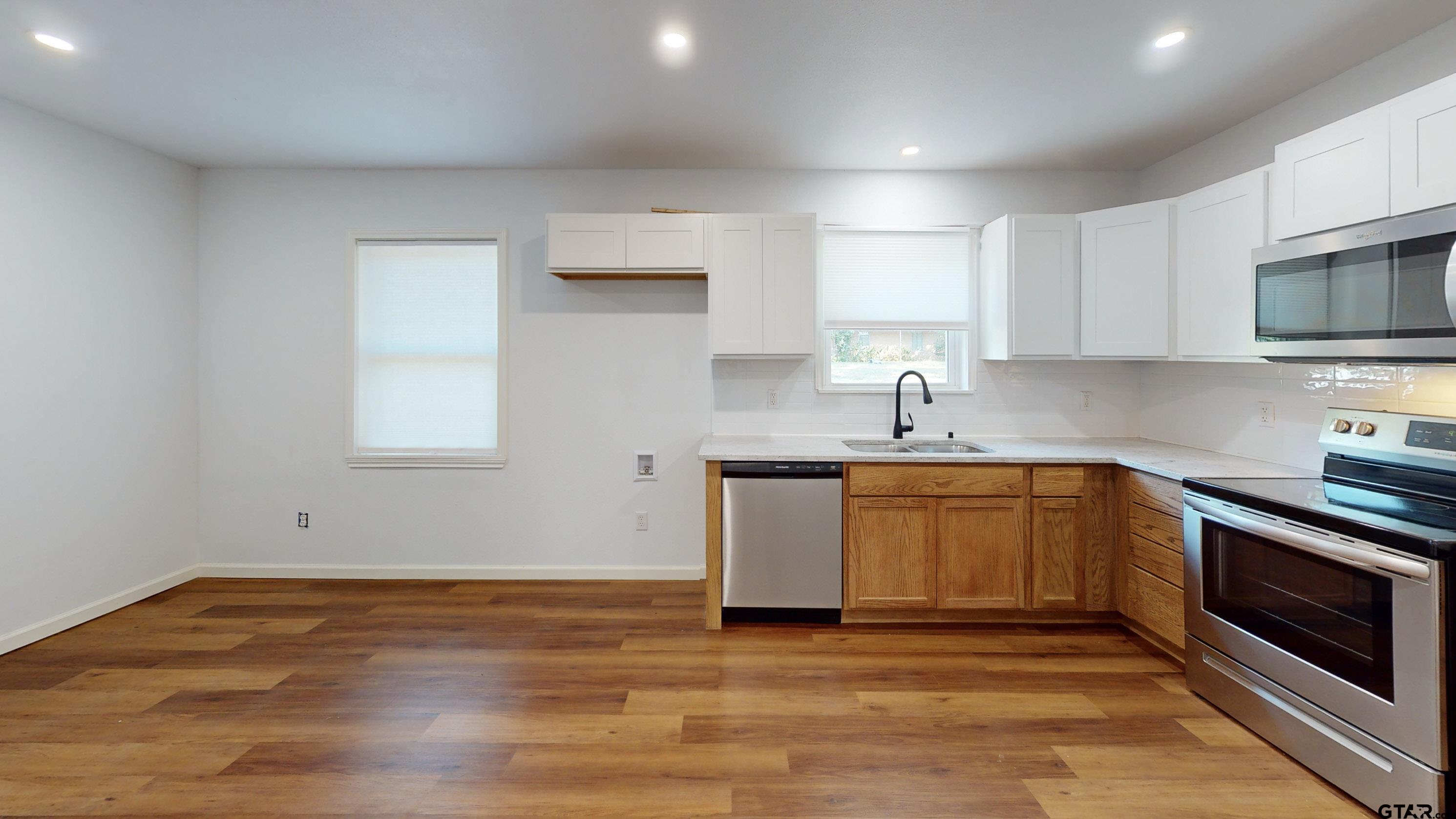 2807 Willard Dr.