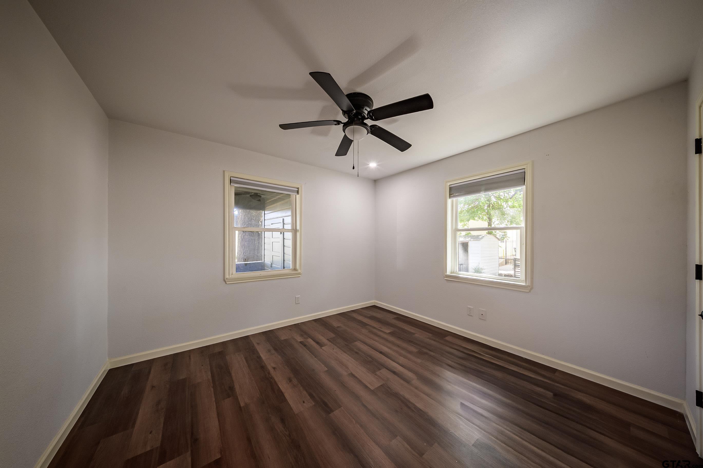 2807 Willard Dr.