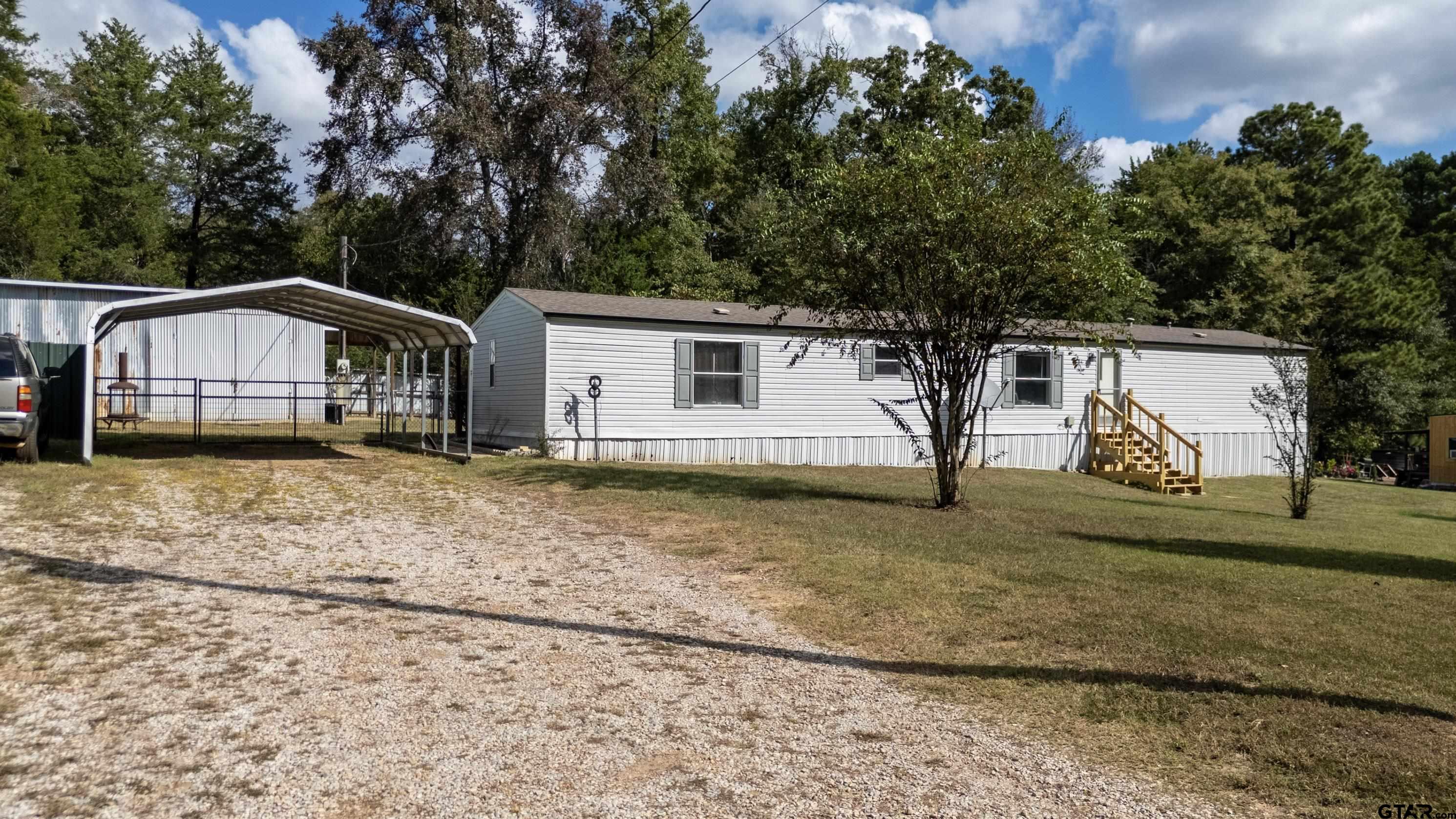 9849 Dennis Ln