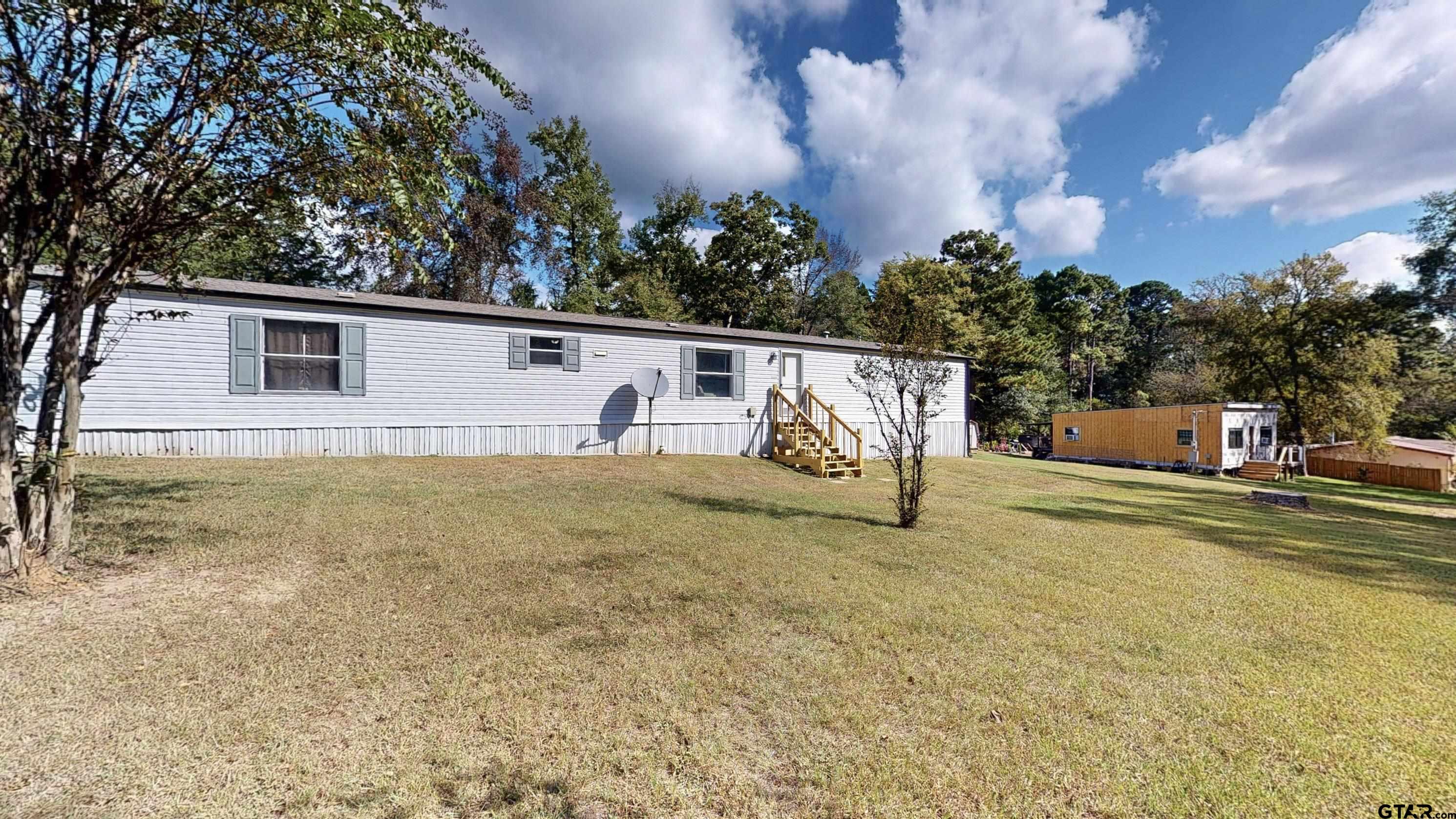 9849 Dennis Ln