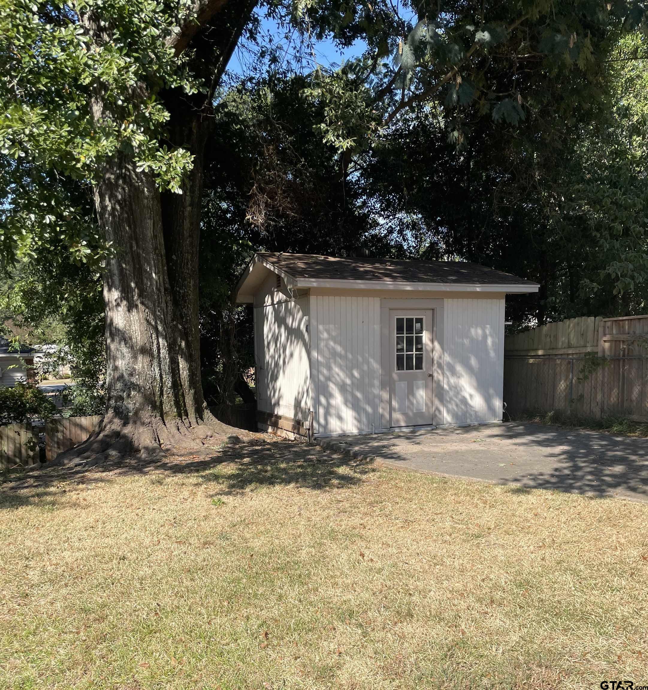 2523 Shenandoah