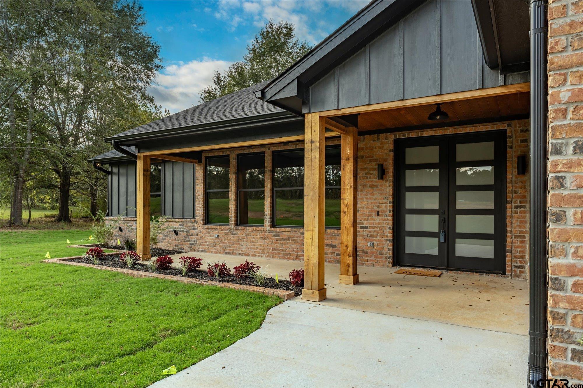 5055 County Road 3802