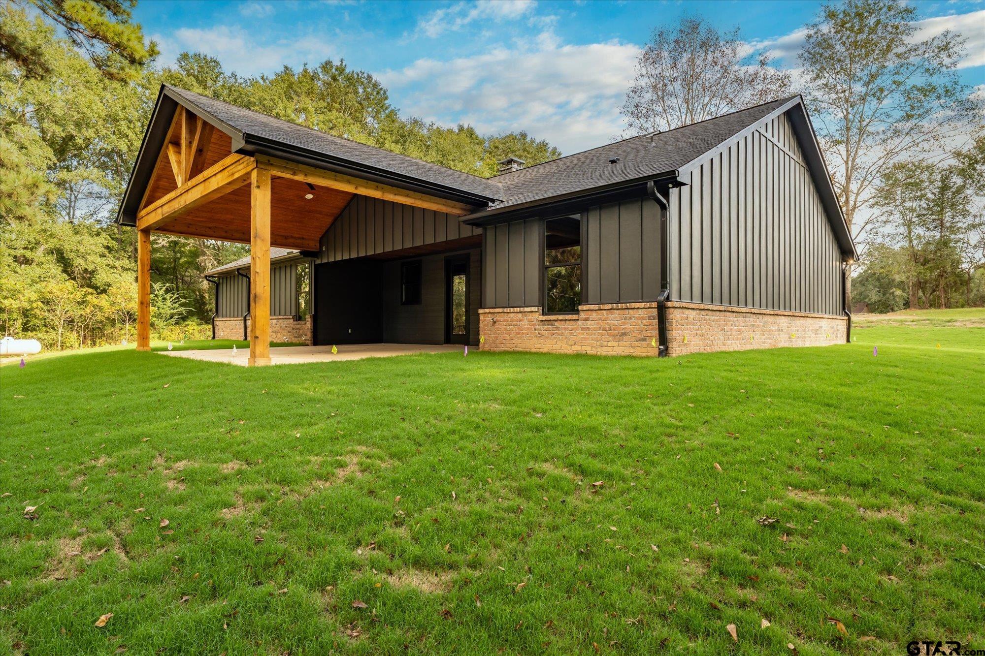 5055 County Road 3802