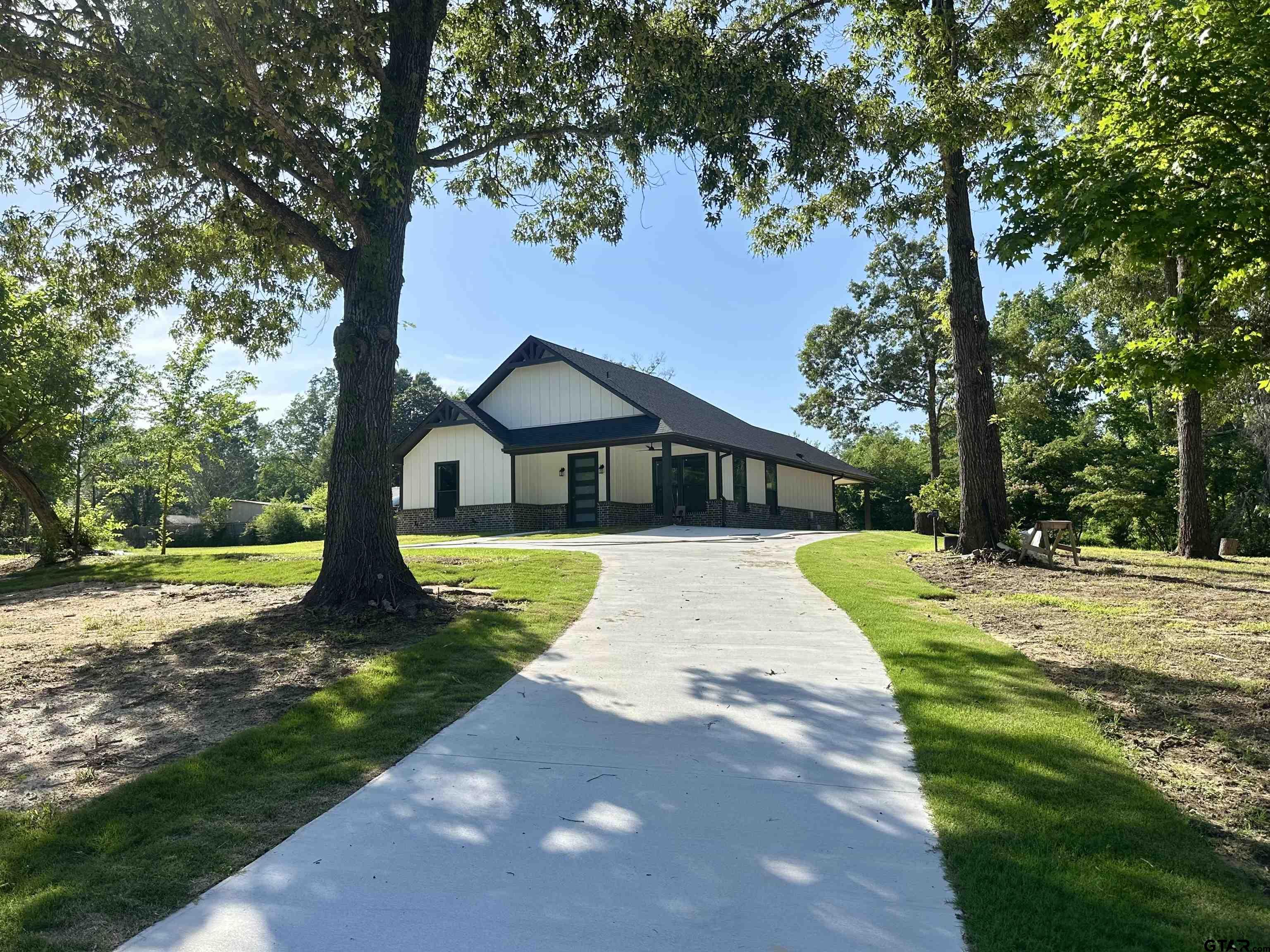 12741 Hwy 271